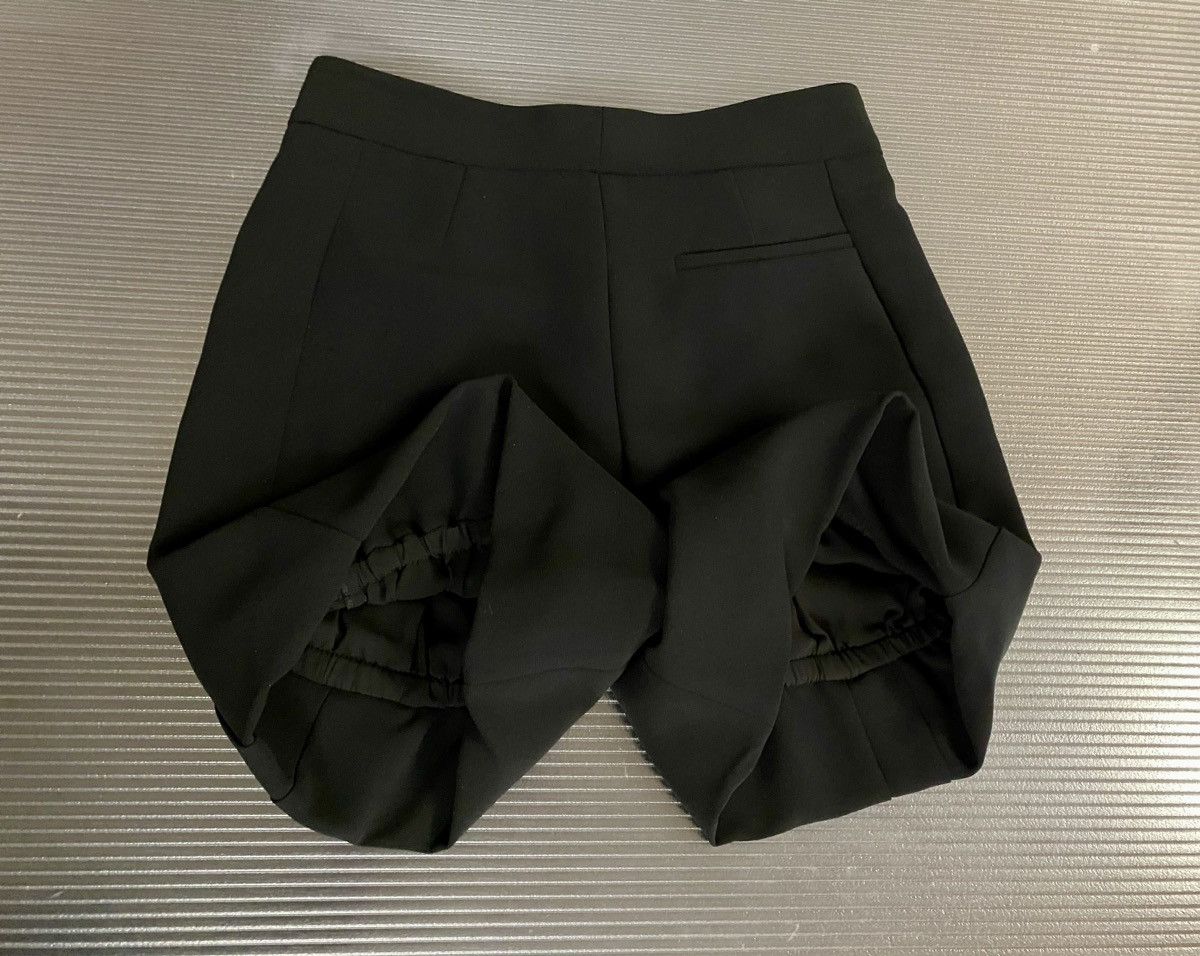 Emporio Armani Emporio Armani black dual full pleated leg shorts 40 New Size 27" / US 4 / IT 40 - 5 Thumbnail