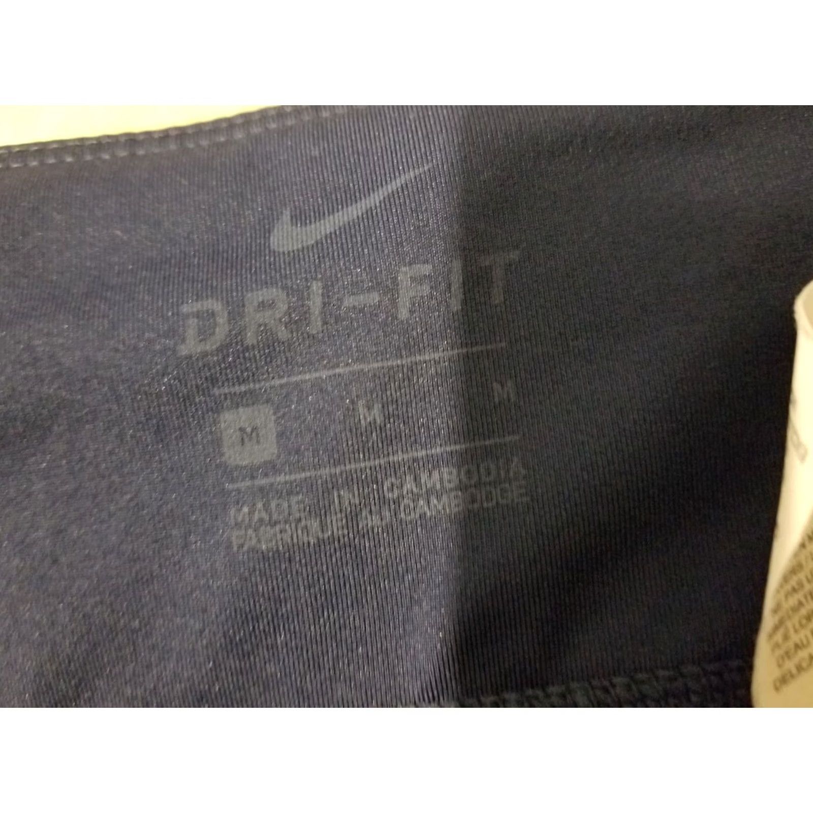 Nike Womens Nike Pants M Medium Navy Blue Capri Athletic Gym Workout Nike Pants Womens M Blue Capri Athletic Workout Size 32" / US 10 / IT 46 - 6 Thumbnail