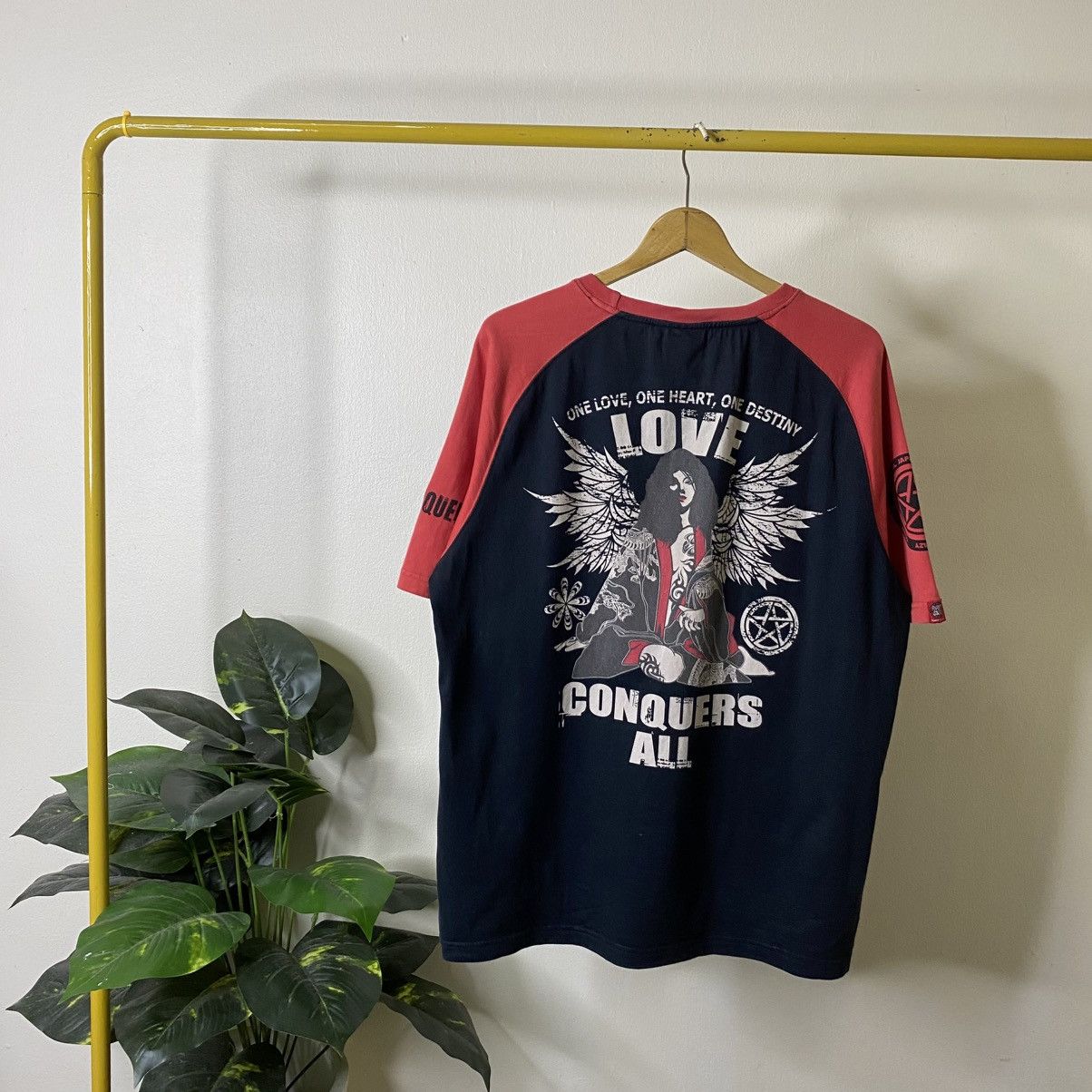 Hysteric Glamour Hysterics Love Conquers All Ifsixwasnine LGB Style T Shirt Size US XL / EU 56 / 4 - 1 Thumbnail