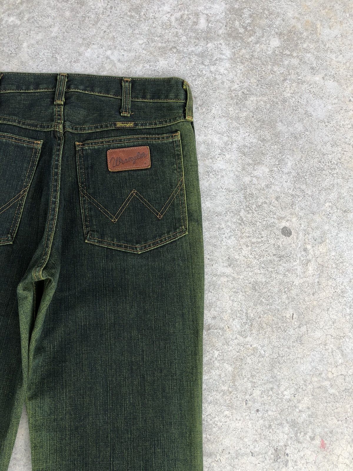 If Six Was Nine Y2k Wrangler Flared Jeans Distressed Size US 29 - 10 Thumbnail