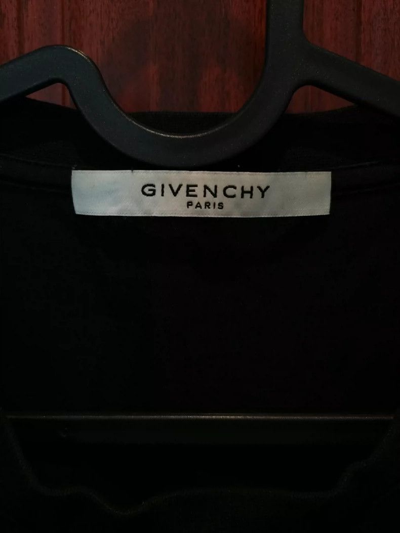 Givenchy Givenchy Black Short Sleeve T-Shirt Classic Letter Style Size US L / EU 52-54 / 3 - 2 Thumbnail