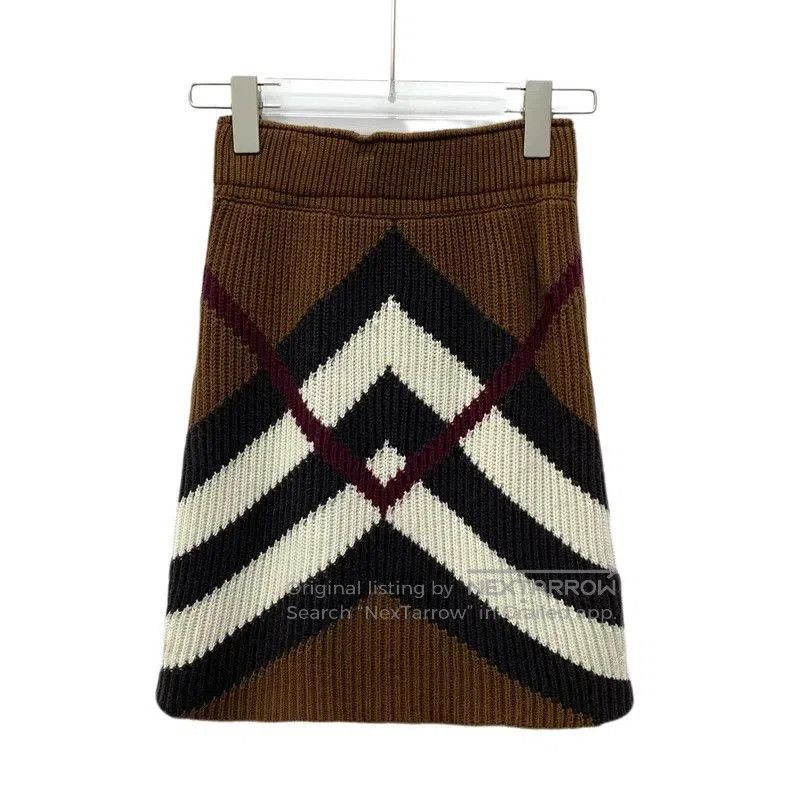 Burberry Burberry Brown Stripe Cashmere Knit Set. Size US S / EU 44-46 / 1 - 4 Thumbnail