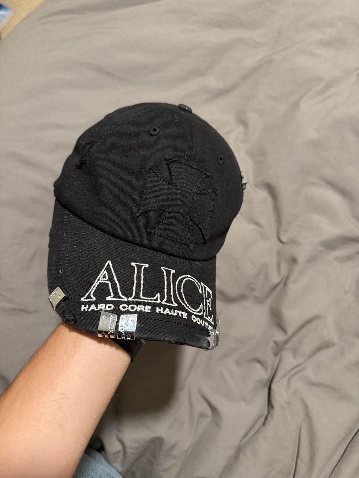 Alice Hollywood Clothing: Curated Shirts, Jeans, Shoes & More