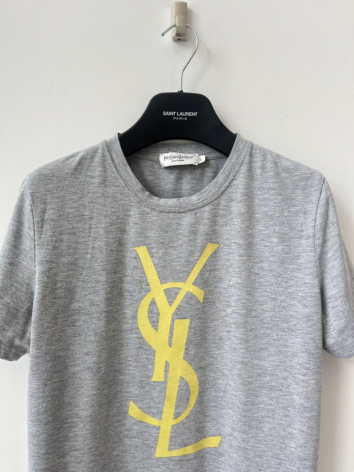 Yves Saint Laurent Vintage YVES SAINT LAURENT Tee YSL Big Logo France Paris Size US S / EU 44-46 / 1 - 3 Thumbnail