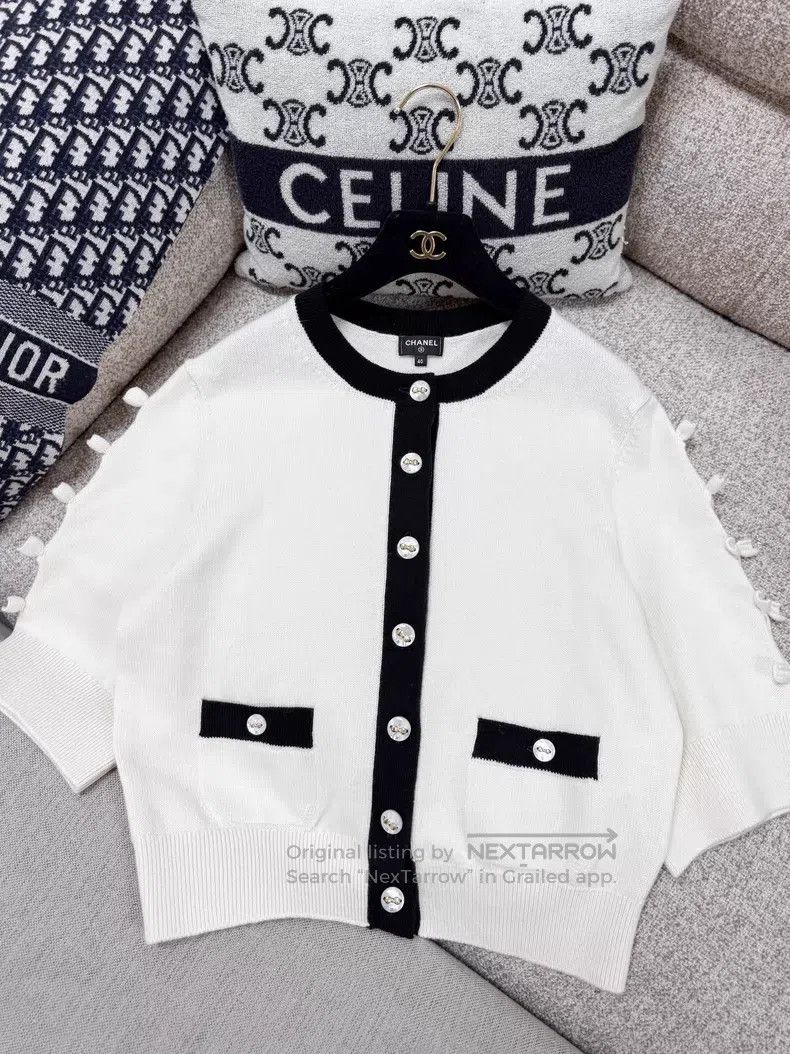 Chanel Chanel Knitted cardigan with black edge bow button three-q Size S / US 4 / IT 40 - 4 Thumbnail