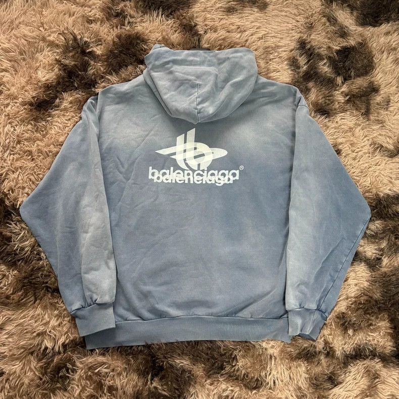 Balenciaga Balenciaga Phantom overlapping 3B gradient blue washing to Size US XS / EU 42 / 0 - 2 Thumbnail