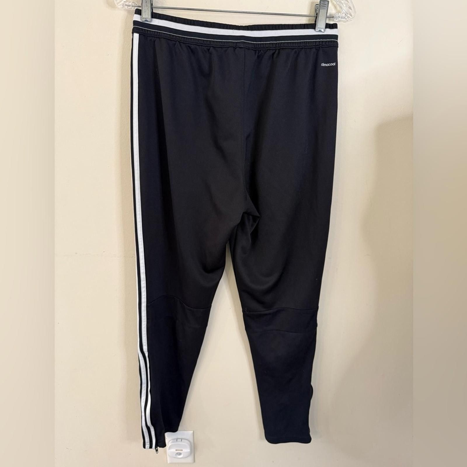 Adidas Adidas black crop jogger drawstring waist pockets zip legs M Size 32" / US 10 / IT 46 - 1 Thumbnail