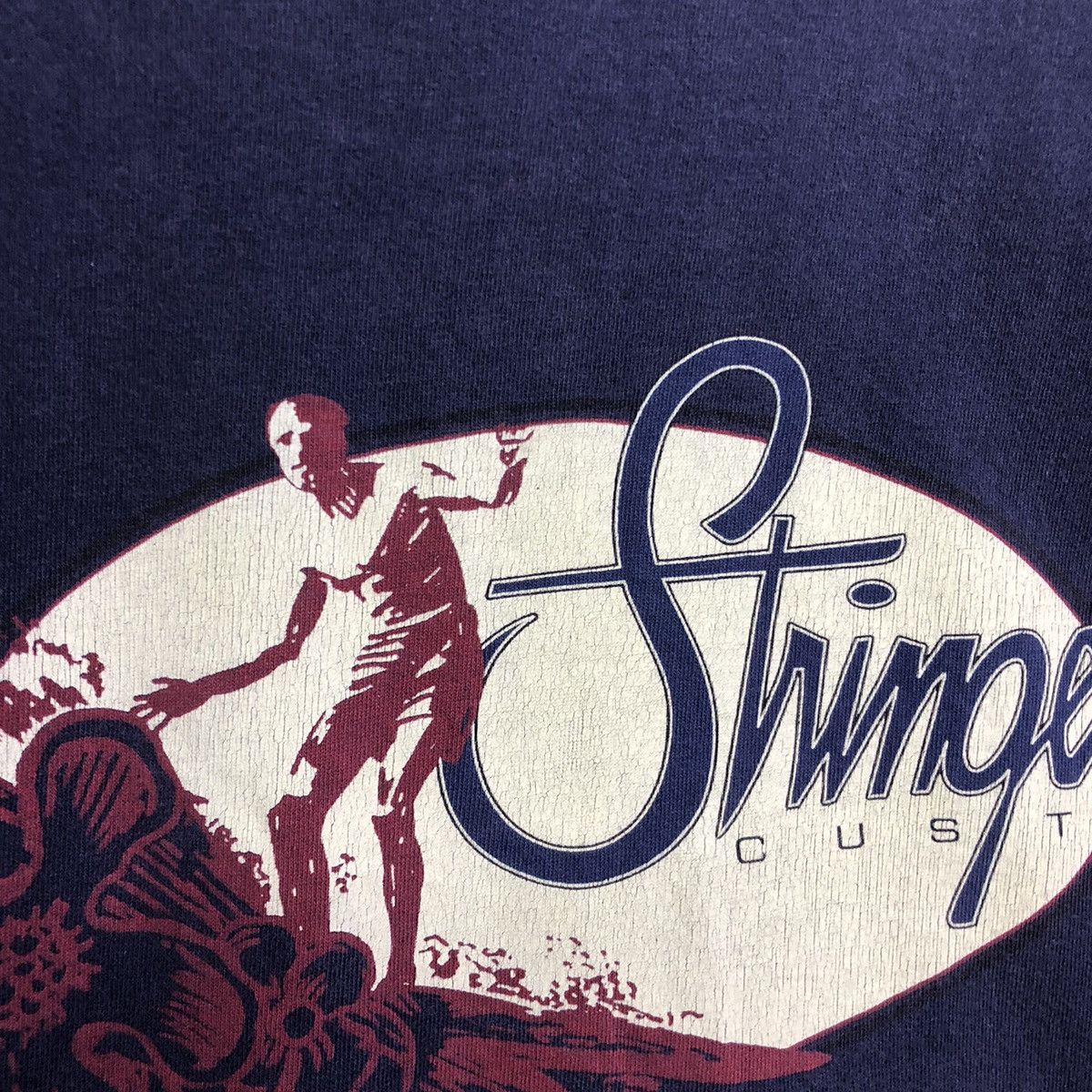 Vintage Stinger Costum Surfing Graphic Backhitt Tshirt Size US M / EU 48-50 / 2 - 4 Thumbnail