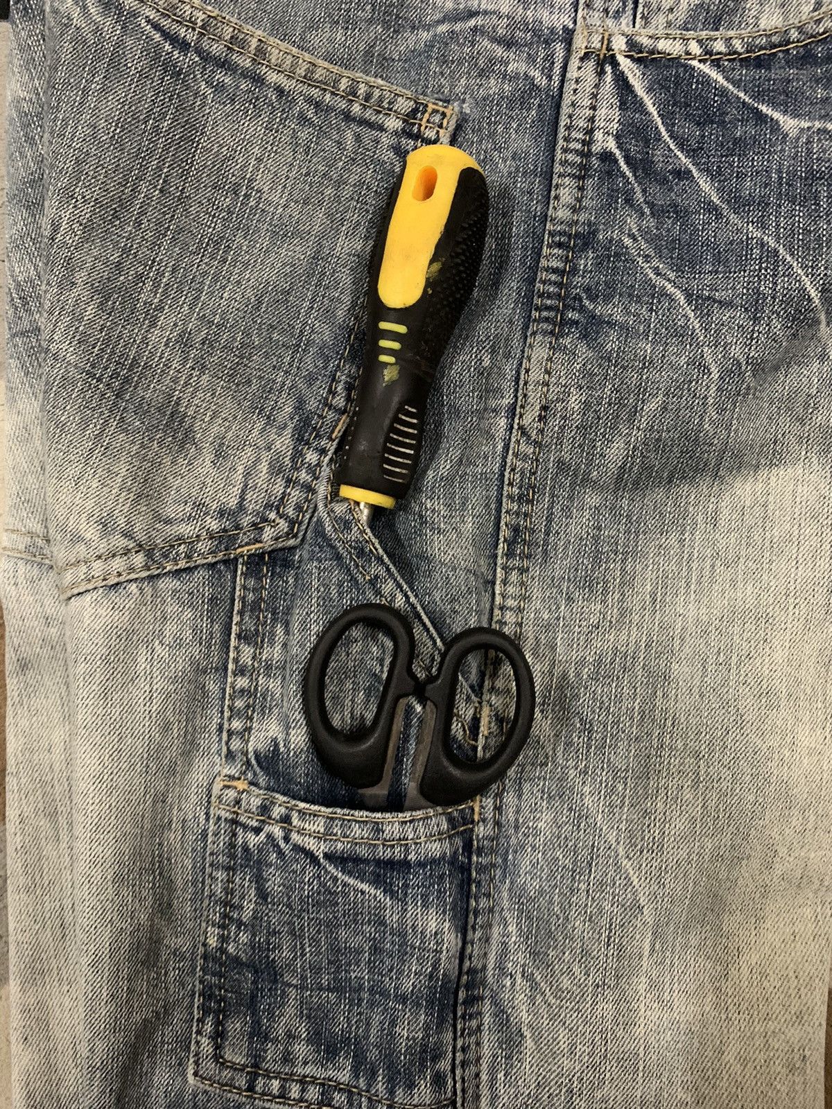 Beauty Beast Vintage Japanese Brand Crack Wash Distressed Carpenter Jeans Size US 31 - 8 Thumbnail