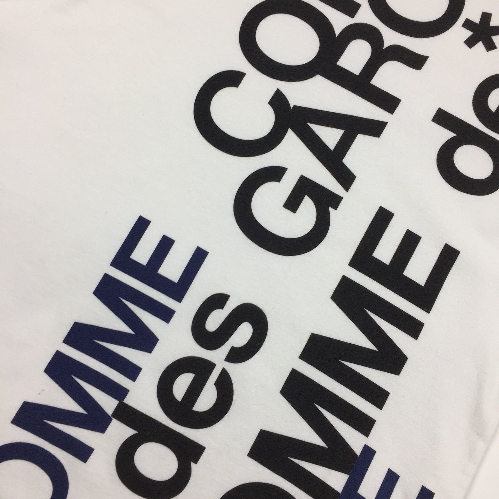 Comme des Garcons COMMEdesGARÇONS Homme White Tee Size US S / EU 44-46 / 1 - 4 Thumbnail