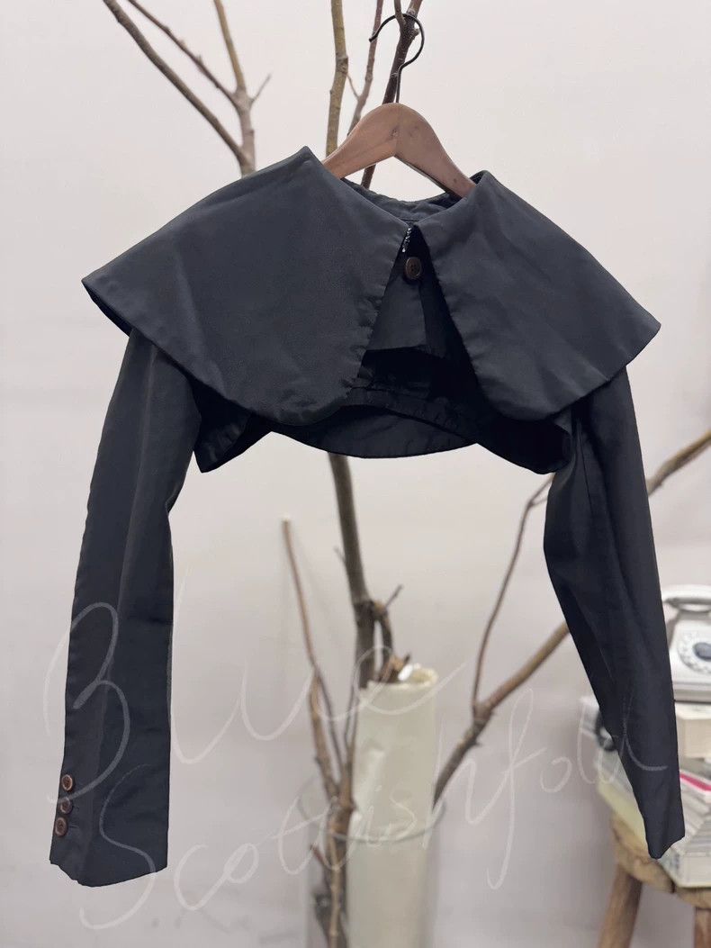 Comme des Garcons Comme des Garcons Ultra-short coat with large lapels Size S / US 4 / IT 40 - 1 Thumbnail