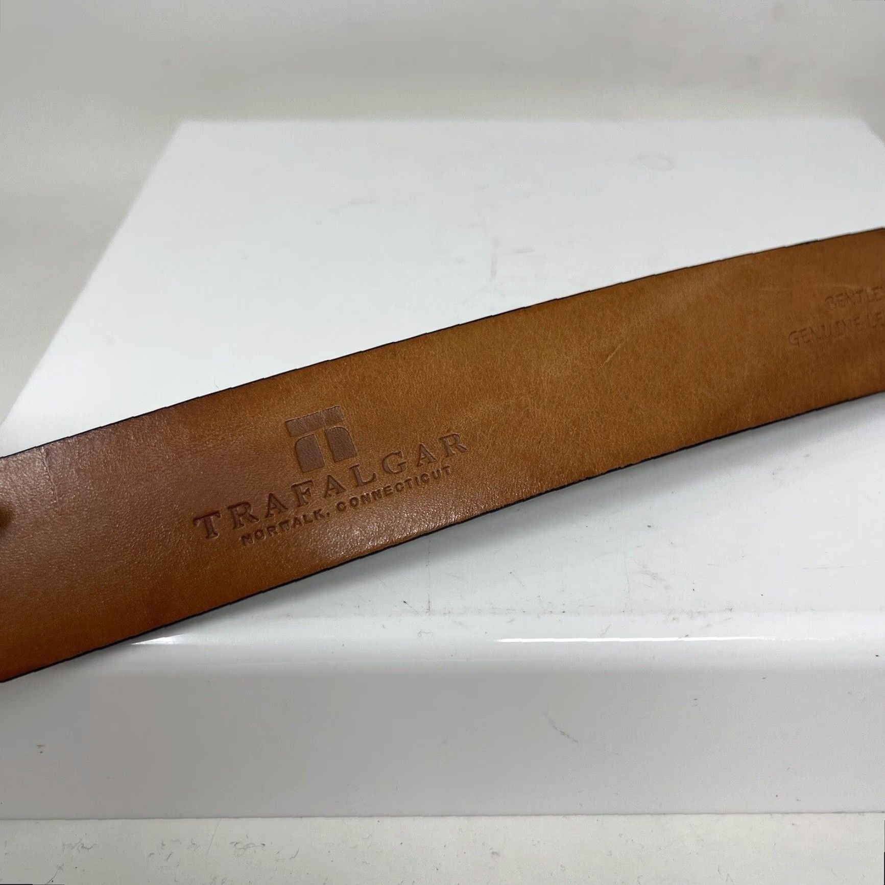 Vintage Trafalgar Belt Men 34 Leather Black Distressing Italian Buckle Logo Dress Belt Vintage No Size 34 - 3 Thumbnail