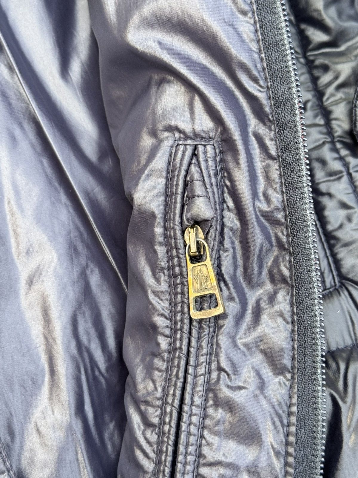 Moncler MONCLER RARE Multipocket Down Puffer Jacket Size US XL / EU 56 / 4 - 14 Thumbnail