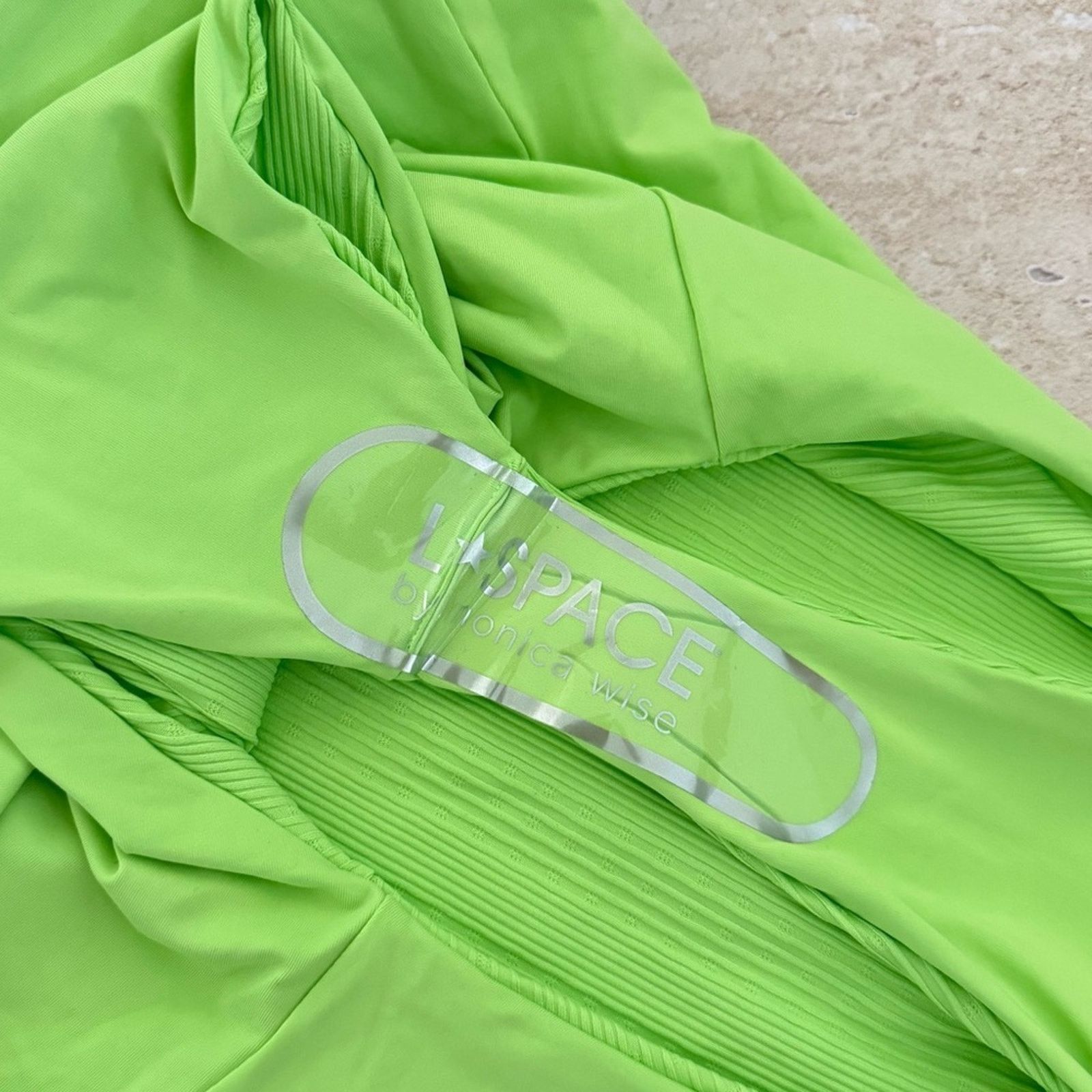 Other NWOT! LSpace Green Katniss One Piece Swimsuit, Size L Size L / US 10 / IT 46 - 9 Thumbnail