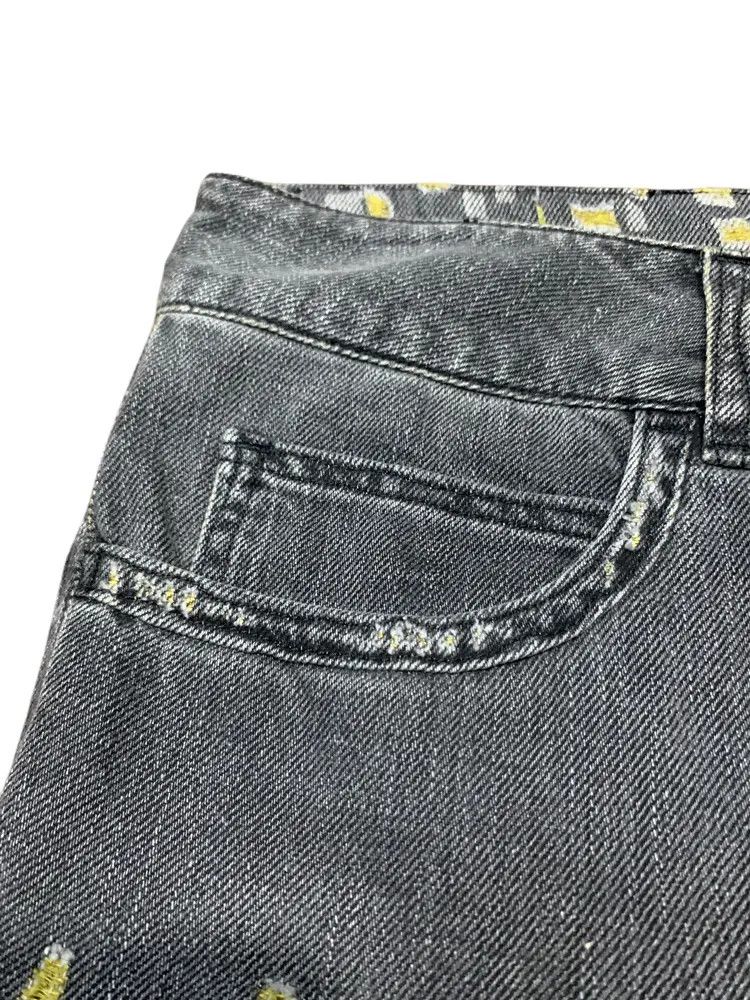 Chanel SS 2011 Chanel disteressed straight leg jeans Size 30" / US 8 / IT 44 - 9 Thumbnail
