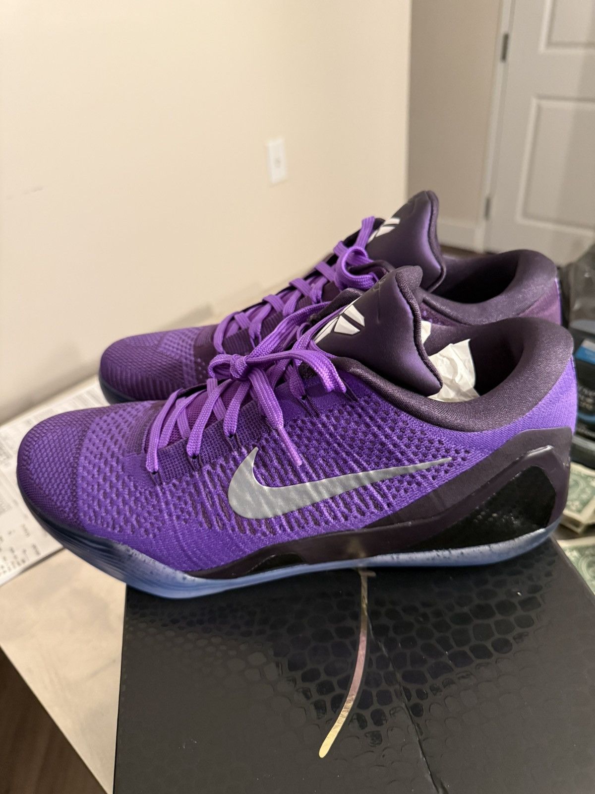 Nike Kobe 9 Elite Low ‘MoonWalker’ Size US 13 / EU 46 - 7 Thumbnail
