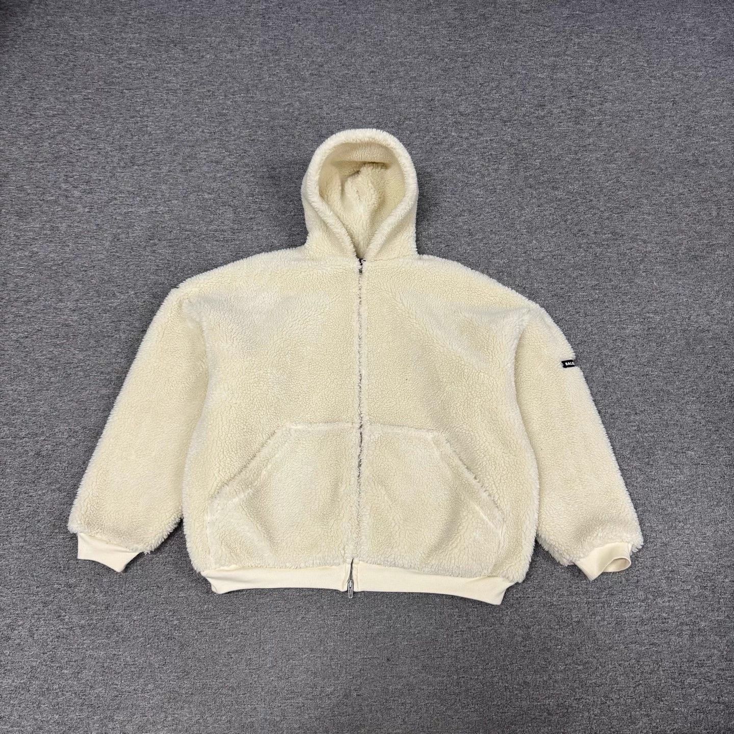 Balenciaga Balenciaga Teddy Cuff Logo Fleece Hooded Jacket Size 2 Mint Size US M / EU 48-50 / 2 - 2 Thumbnail