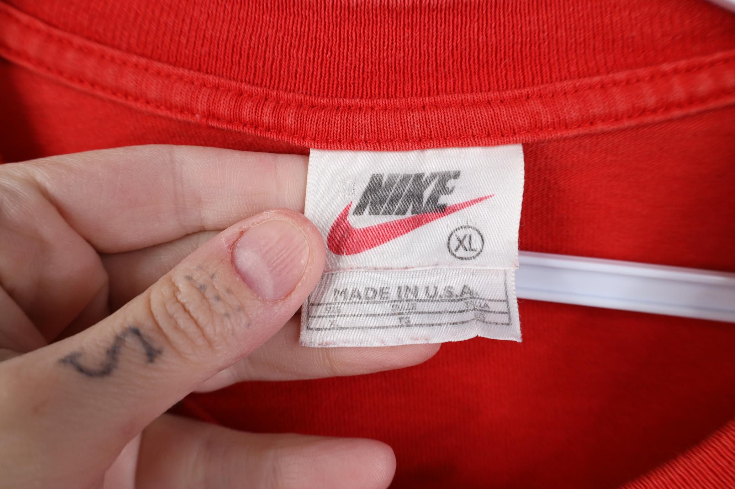 Nike Vintage 90s Nike Spell Short Sleeve T-Shirt Red Cotton USA Size US XL / EU 56 / 4 - 7 Thumbnail