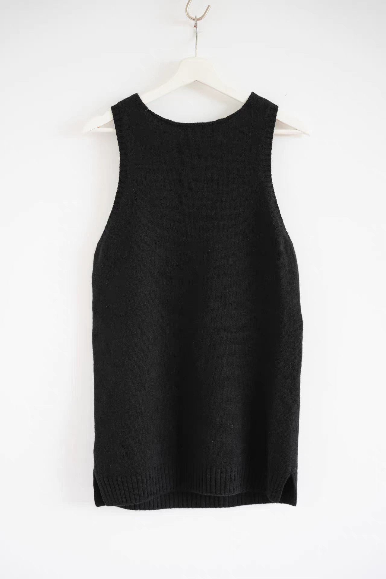 Yohji Yamamoto Yohji Yamamoto 21aw Dahlia Knit Vest Sweater K4 Size S / US 4 / IT 40 - 2 Thumbnail