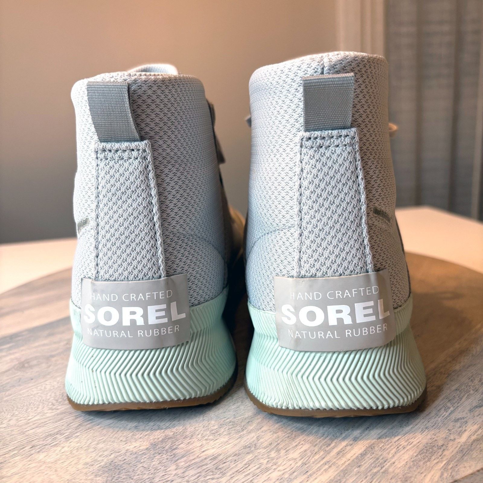 SOREL Sorel Out N About III Sneakers Sz 10 Gray Mid Top NL4861-009 Size US 10 / IT 40 - 7 Thumbnail