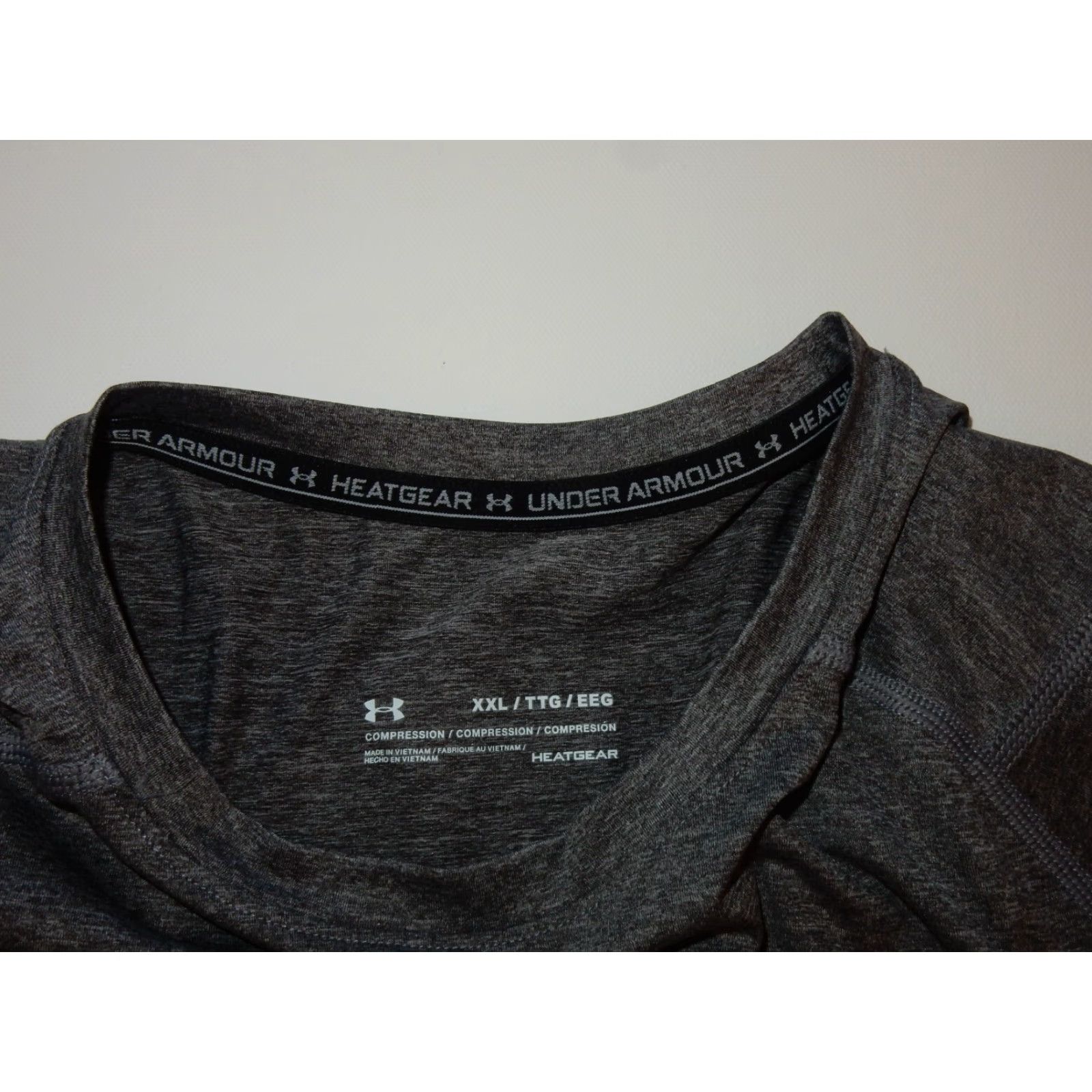 Under Armour VINTAGE Under Armour Men's Long Sleeve T-Shirt Size XXL Gray Activewear Size US XXL / EU 58 / 5 - 5 Thumbnail