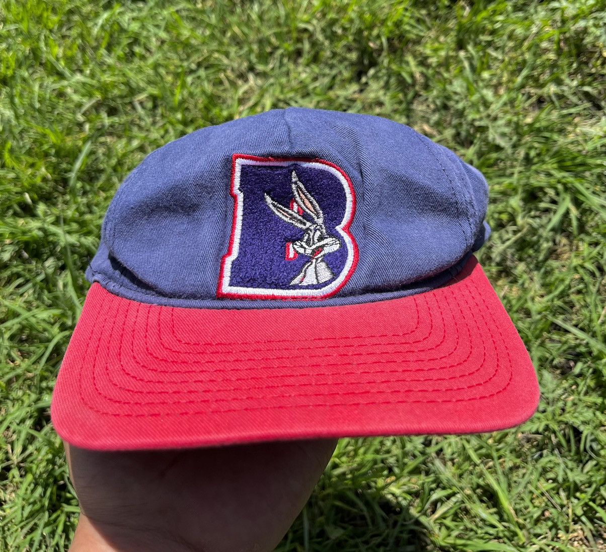 Cartoon Network Vintage Bugs Bunny Hat Size ONE SIZE - 1 Thumbnail