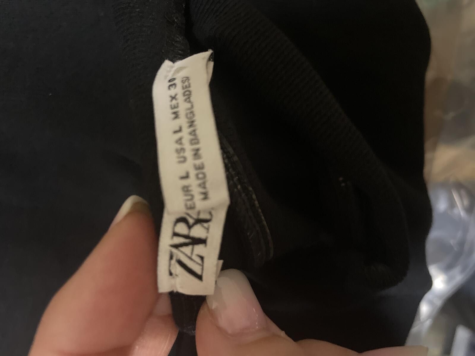 Zara Zara Sleeveless Black Top Women's Large Minimalist Rib EUC Size L / US 10 / IT 46 - 3 Thumbnail