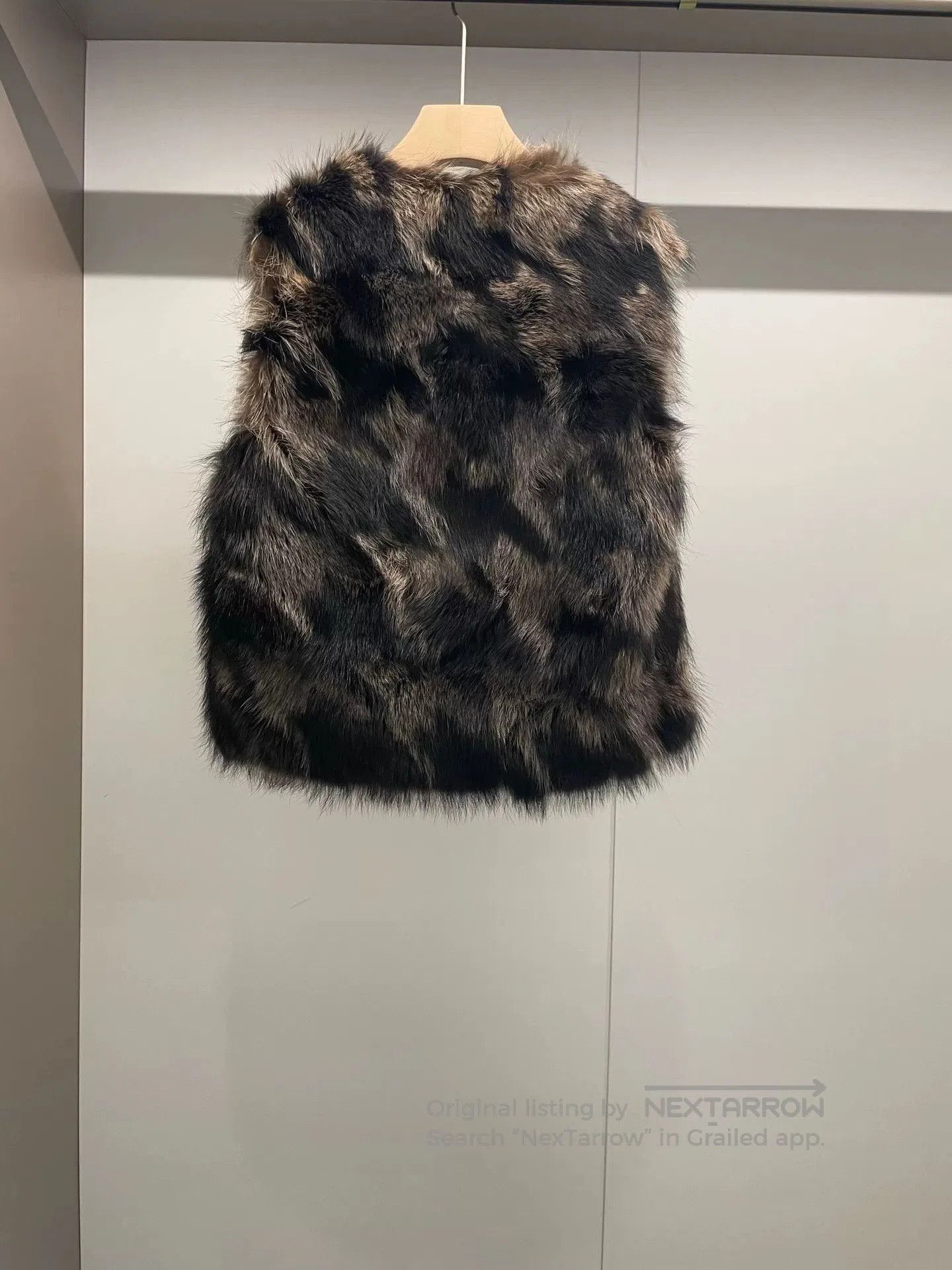 Brunello Cucinelli Brunello Cucinelli Shearling Fur Vest. Size US M / EU 48-50 / 2 - 2 Thumbnail