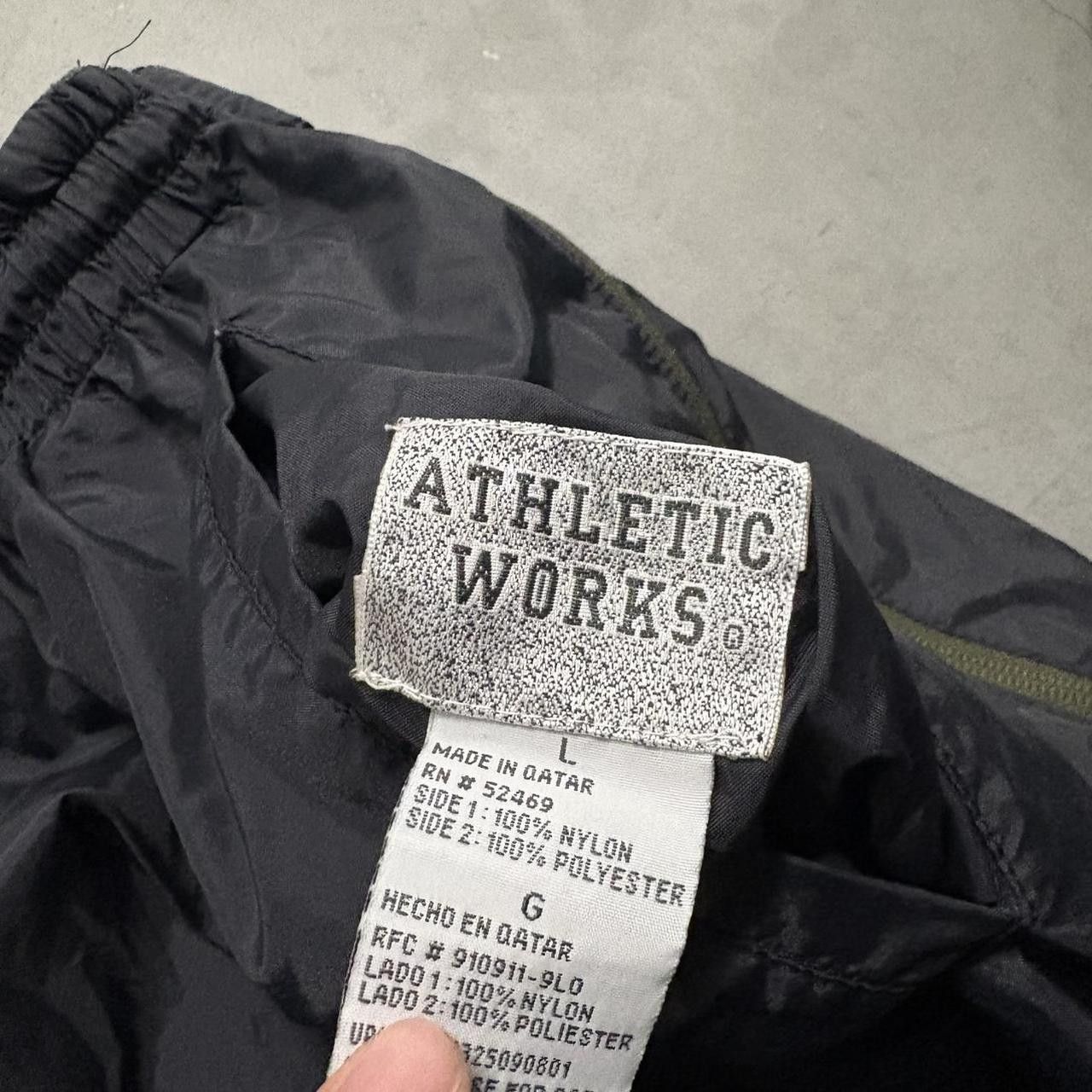 Vintage Crazy Vintage Y2K/2000s Baggy Green and Black Reversible double sided Track Pants! Size US 34 / EU 50 - 8 Thumbnail