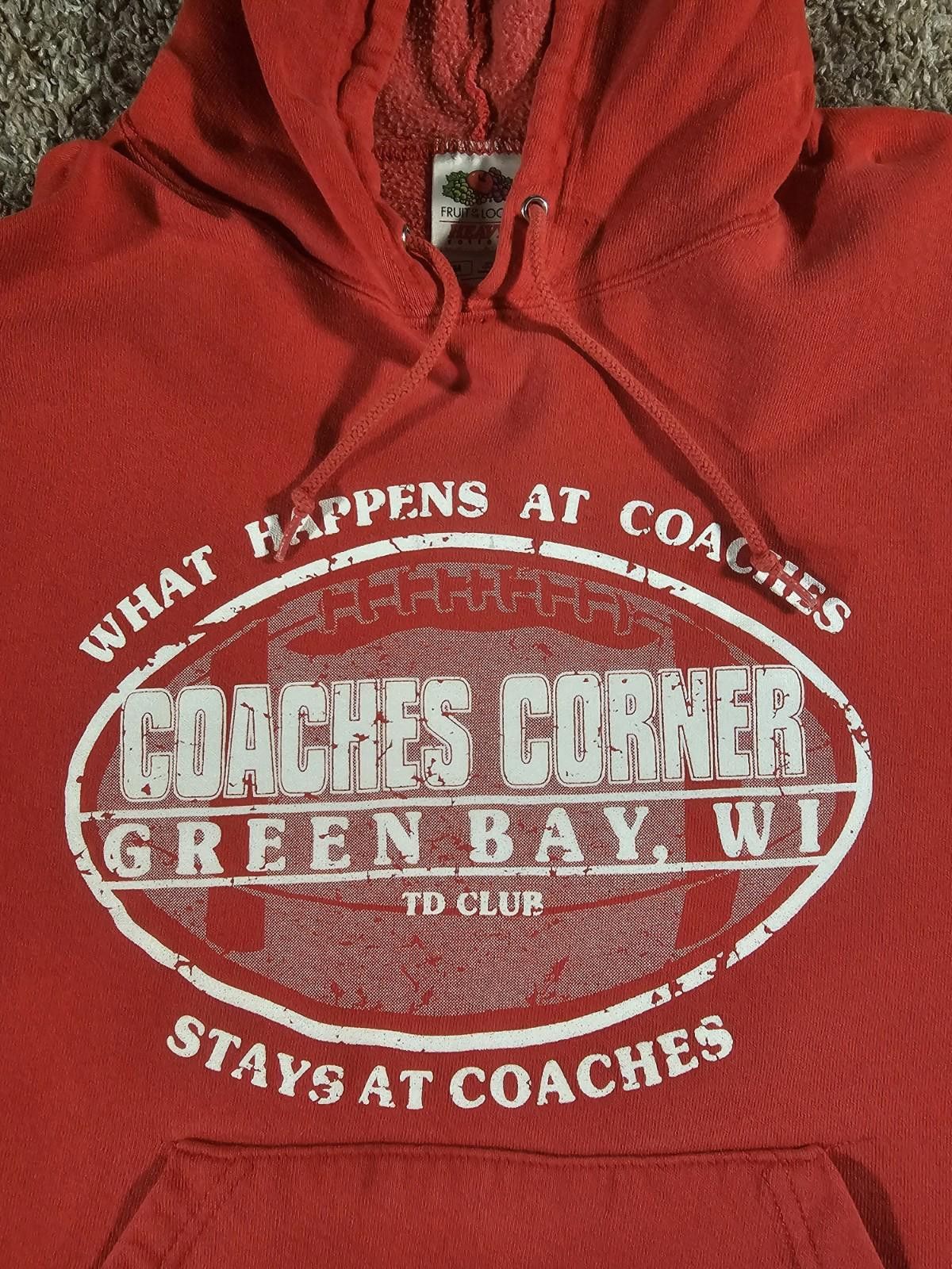 Fruit Of The Loom Coaches Corner Green Bay WI Club Red Hoodie Size US M / EU 48-50 / 2 - 2 Thumbnail