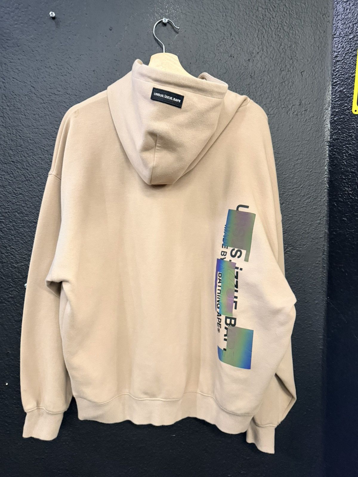 Bape Ursus. Izzue. BAPE Hoodie Size US M / EU 48-50 / 2 - 2 Thumbnail