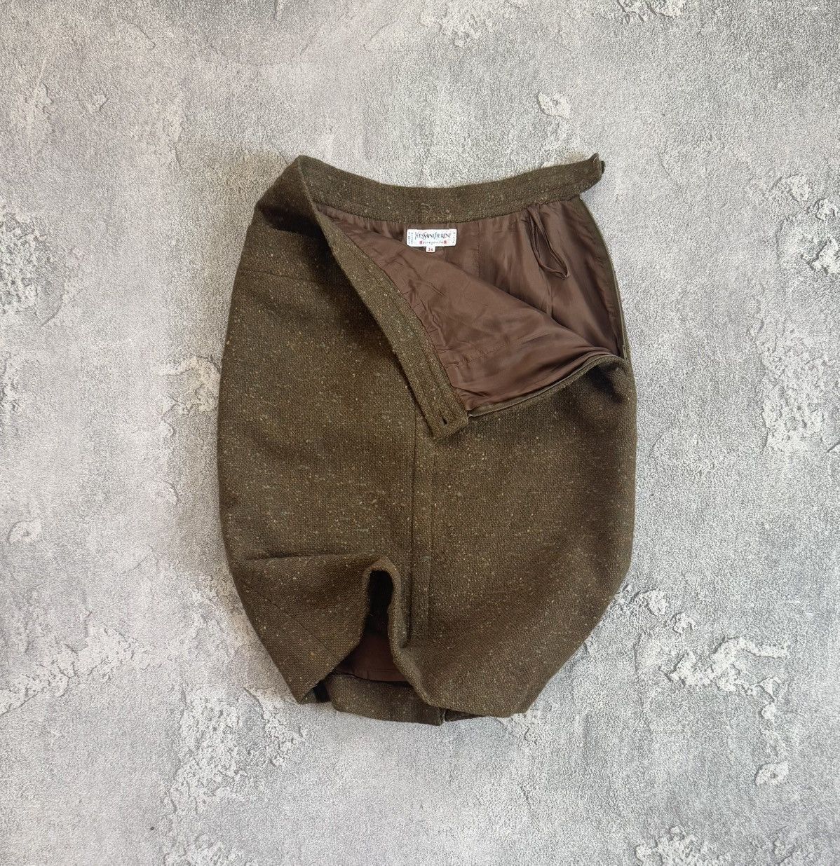 Vintage × Yves Saint Laurent Yves Saint Laurent 34size wool vintage tweed skirt pencil Size 24" / US 00 / IT 34 - 1 Thumbnail