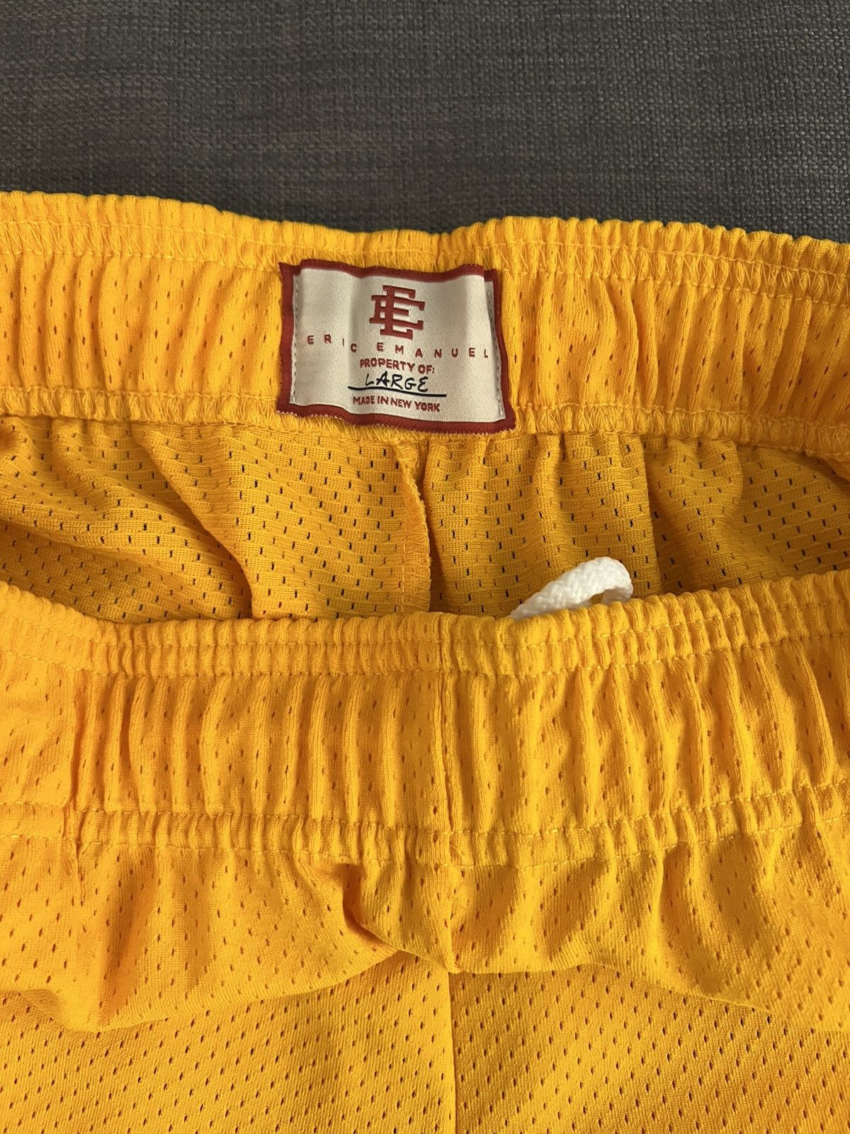 Eric Emanuel Eric emanuel lakers yellow purple shorts large Size US 33 - 2 Thumbnail