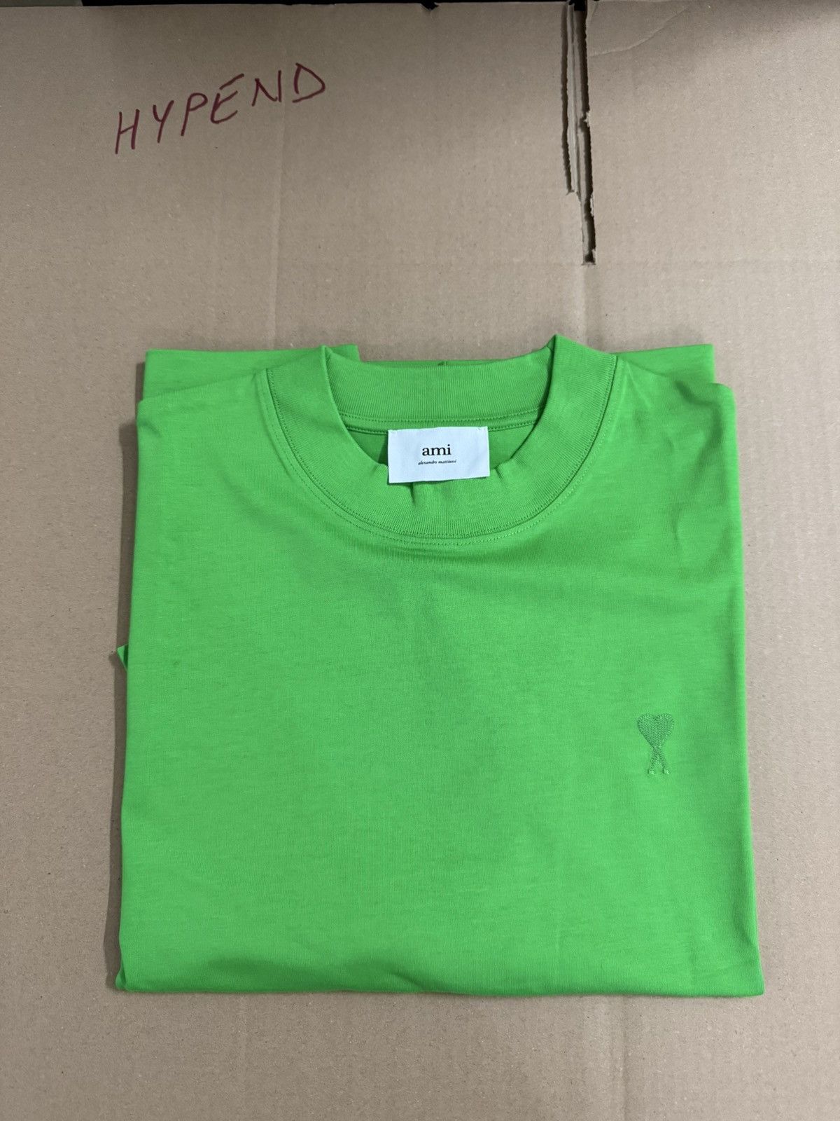 AMI Ami Paris Tonal Heart T-Shirt NEW Size US M / EU 48-50 / 2 - 1 Thumbnail