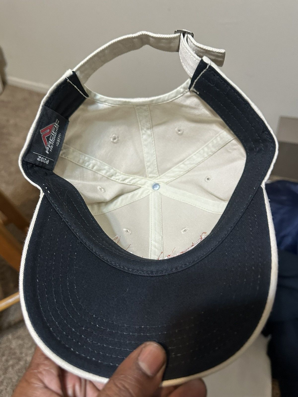 NCAA Vintage NCAA Texas Longhorns hat 90s Size ONE SIZE - 7 Thumbnail