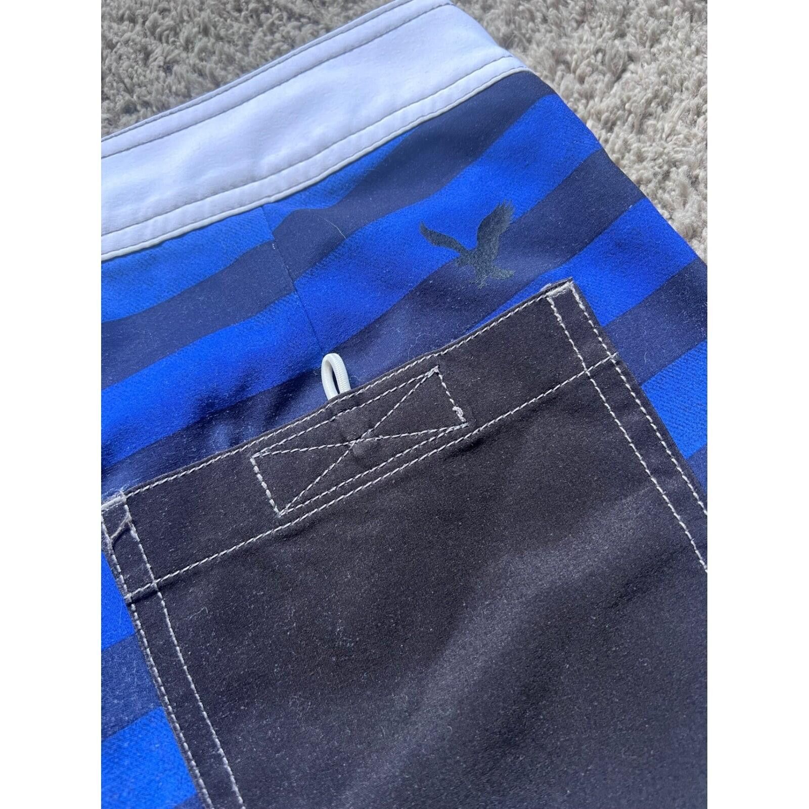 American Eagle Outfitters American Eagle Mens Blue Striped Swim Trunks Size Medium Size US 32 / EU 48 - 4 Thumbnail