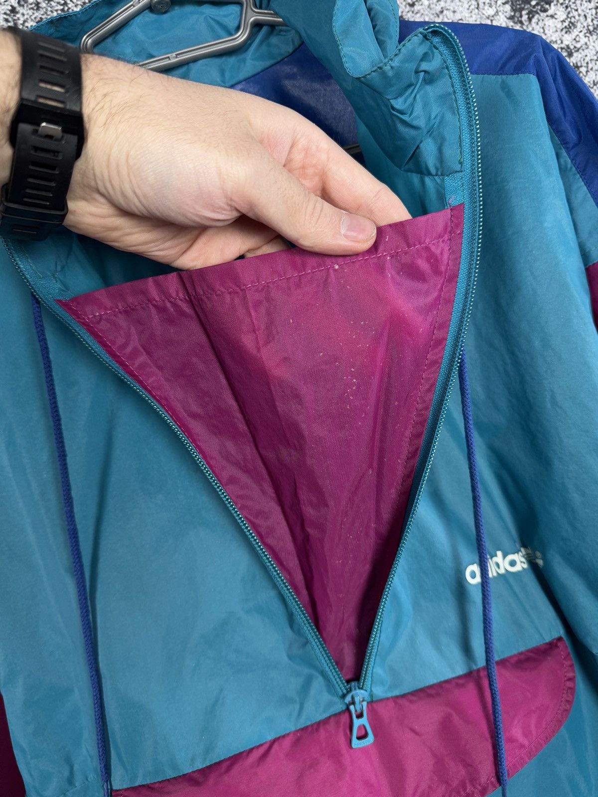 Adidas Adidas Vintage 90s Nylon Jacket Windbreaker Retro Size M Size US M / EU 48-50 / 2 - 15 Thumbnail