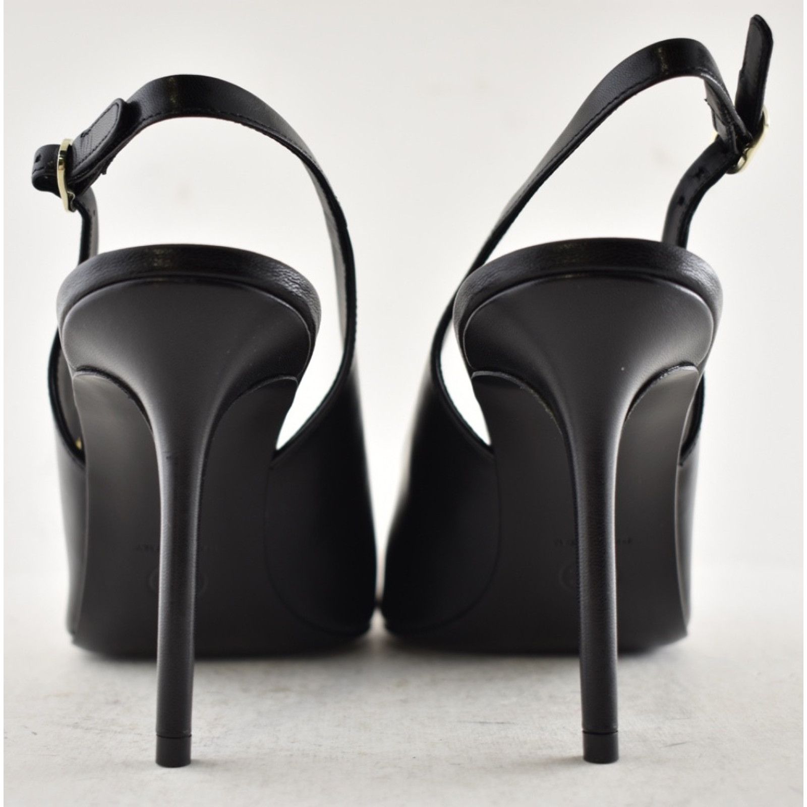 Chanel Chanel 24A Black Leather CC Logo Slingback Pump Size 42 Size US 12 / IT 42 - 12 Thumbnail