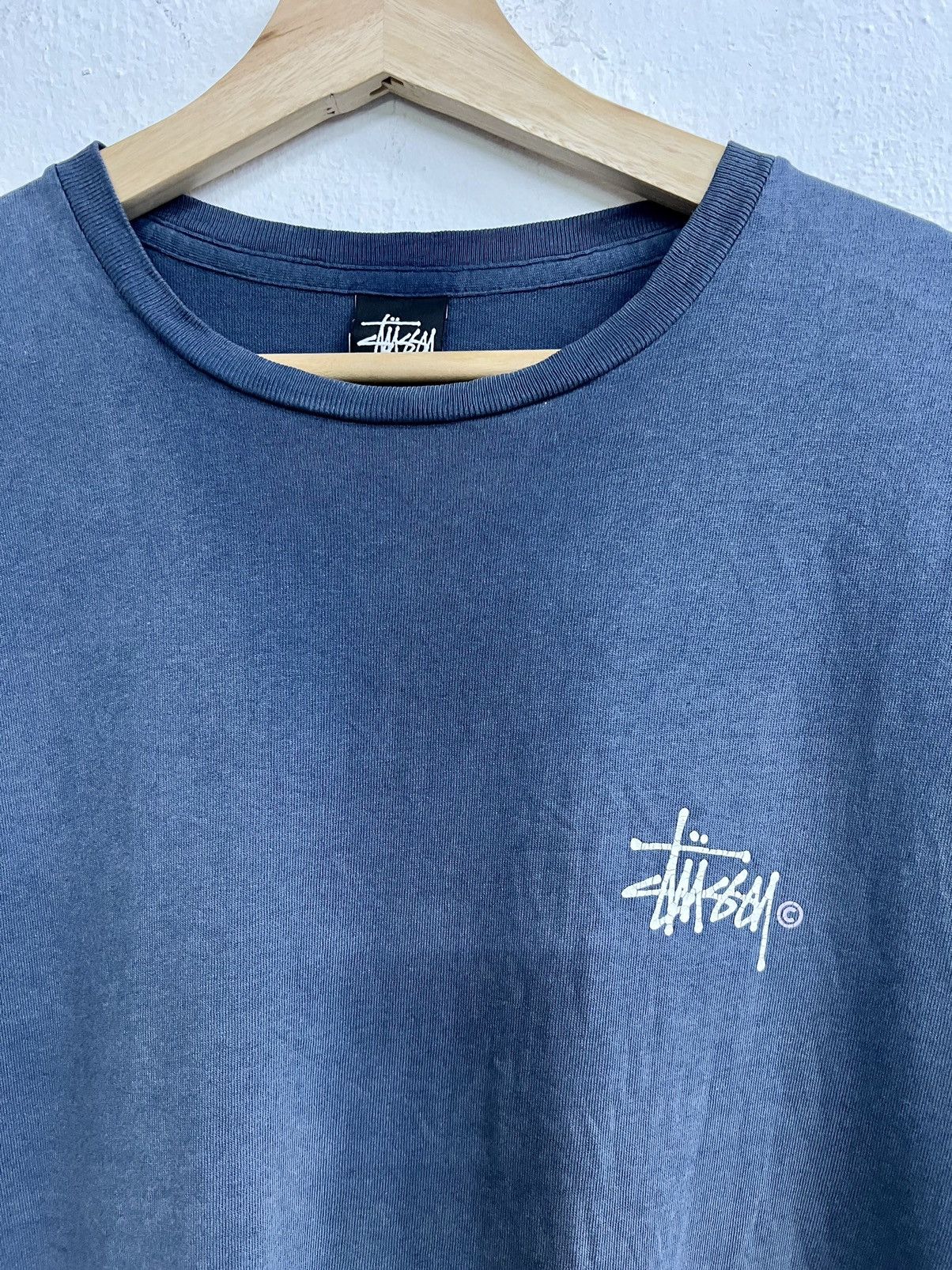 Stussy × Vintage VINTAGE Y2K FADED THRASHED STUSSY BIG LOGO TEE Size US L / EU 52-54 / 3 - 4 Thumbnail