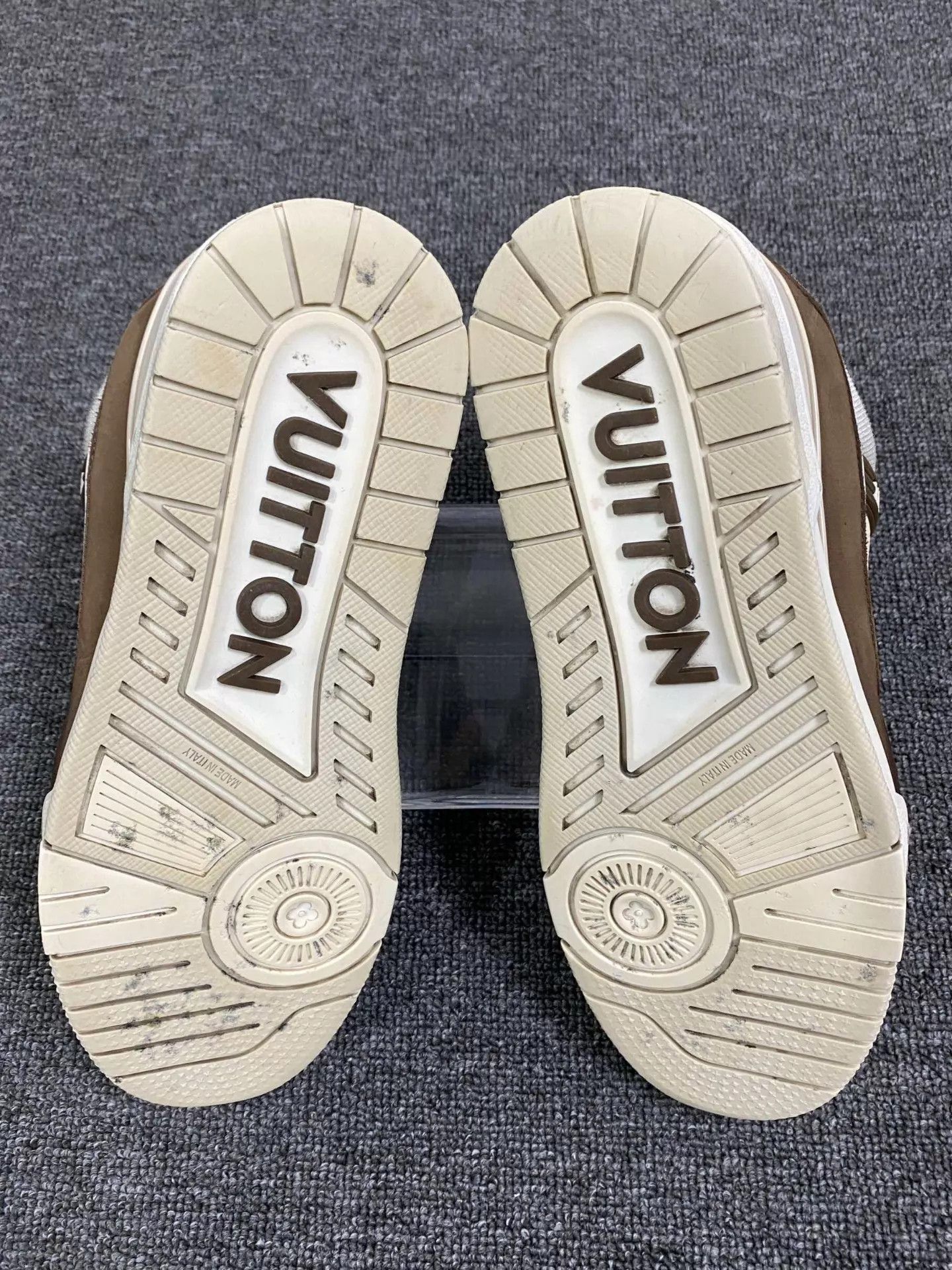 Louis Vuitton LV Mocha 98 New Trainer 40.5 Size US 7.5 / EU 40-41 - 6 Thumbnail
