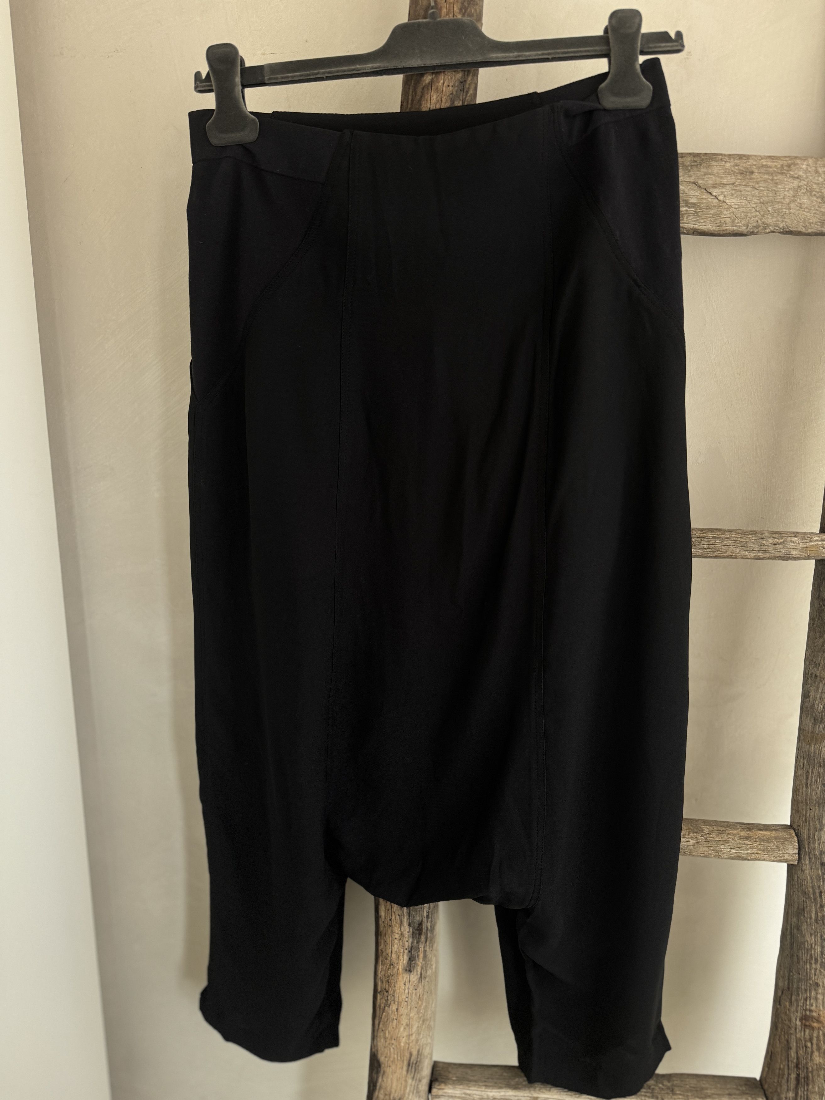 Rick Owens Rick Owens Cropped Drop-Crotch Trousers Size 27" / US 4 / IT 40 - 3 Thumbnail