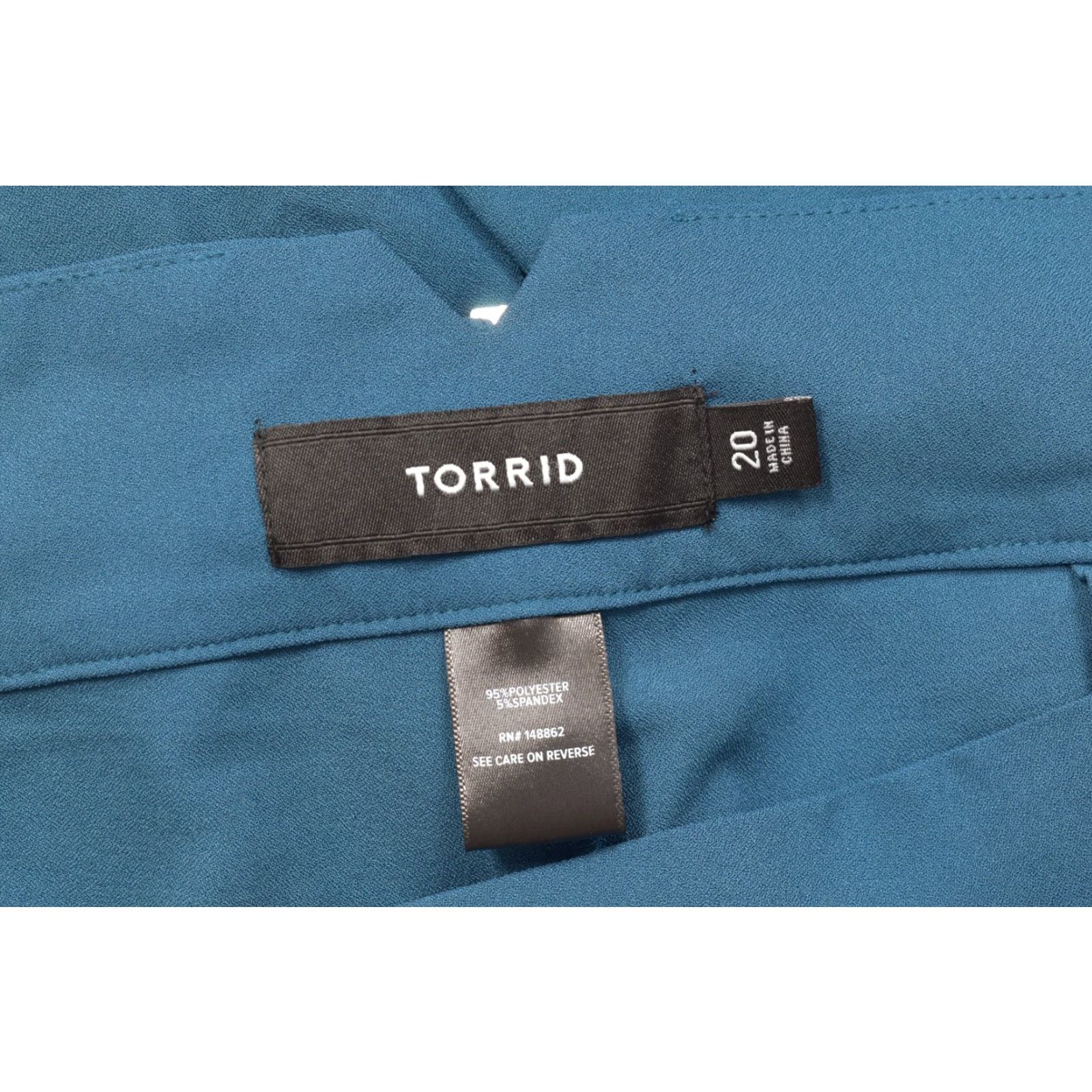 Torrid Torrid Plus Size 20 Teal Blue Wide-Leg Culotte Pants Pleated Front High Rise Elastic Back Poly Dress Pants, Zip, Machine Washable, Solid Blue, Women Size 42" / US 20 - 7 Thumbnail