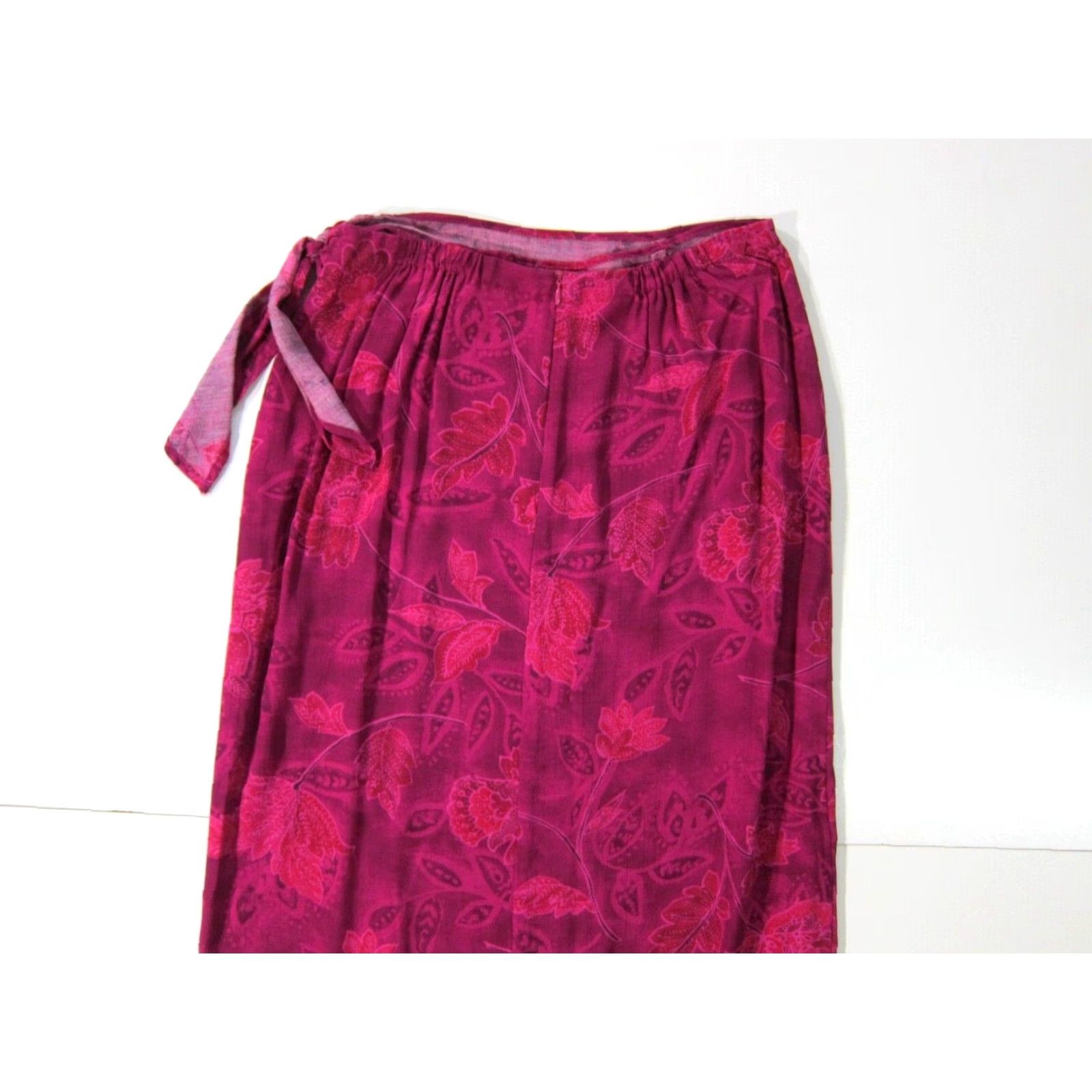 Vintage VINTAGE Toto n ko 100% Rayon Pink Floral Zipper High Rise Long Maxi Wrap Skirt Women 10 Size 32" / US 10 / IT 46 - 4 Thumbnail
