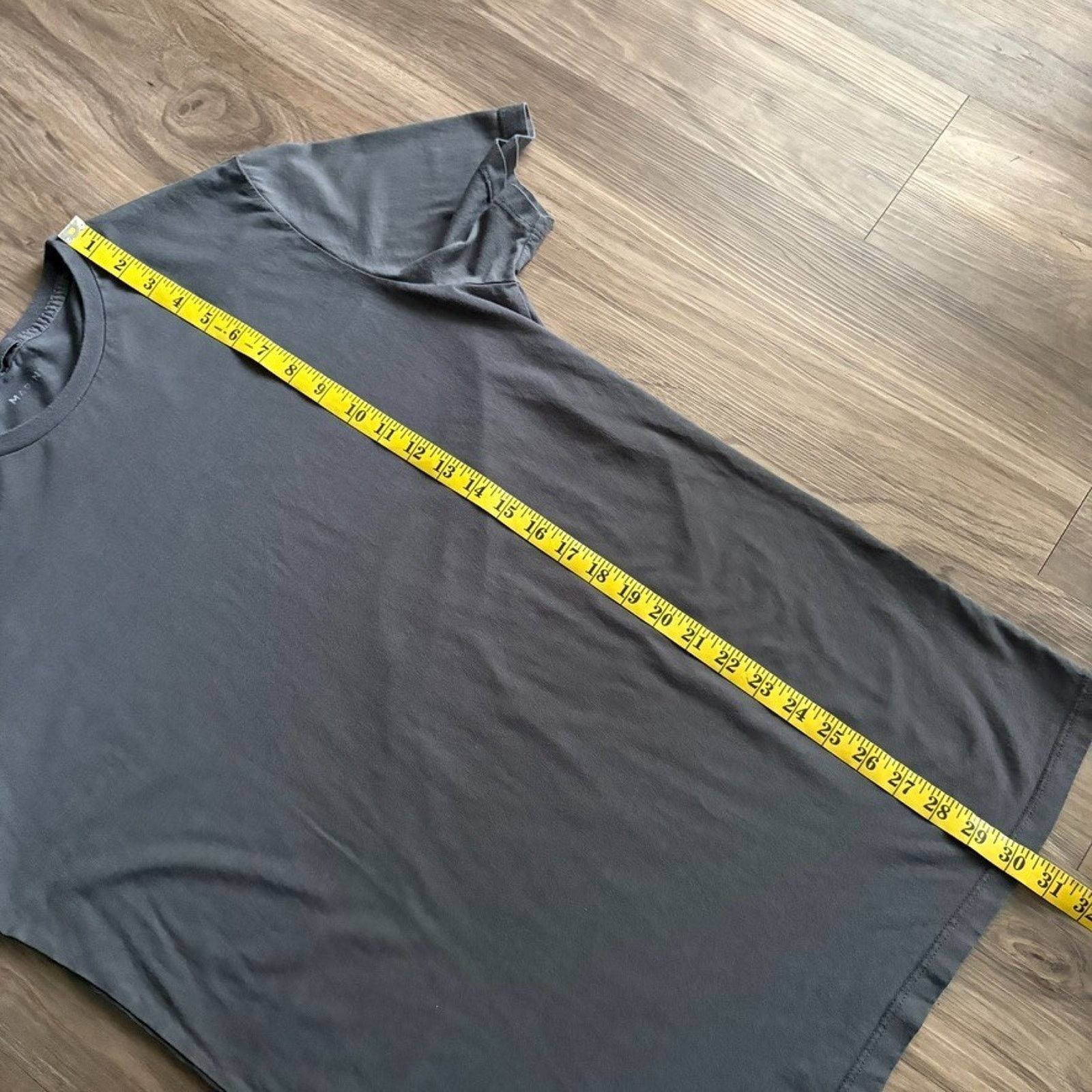 Marine Layer Marine Layer T-Shirt Men’s Size L Gray Crew Neck Size US L / EU 52-54 / 3 - 5 Thumbnail