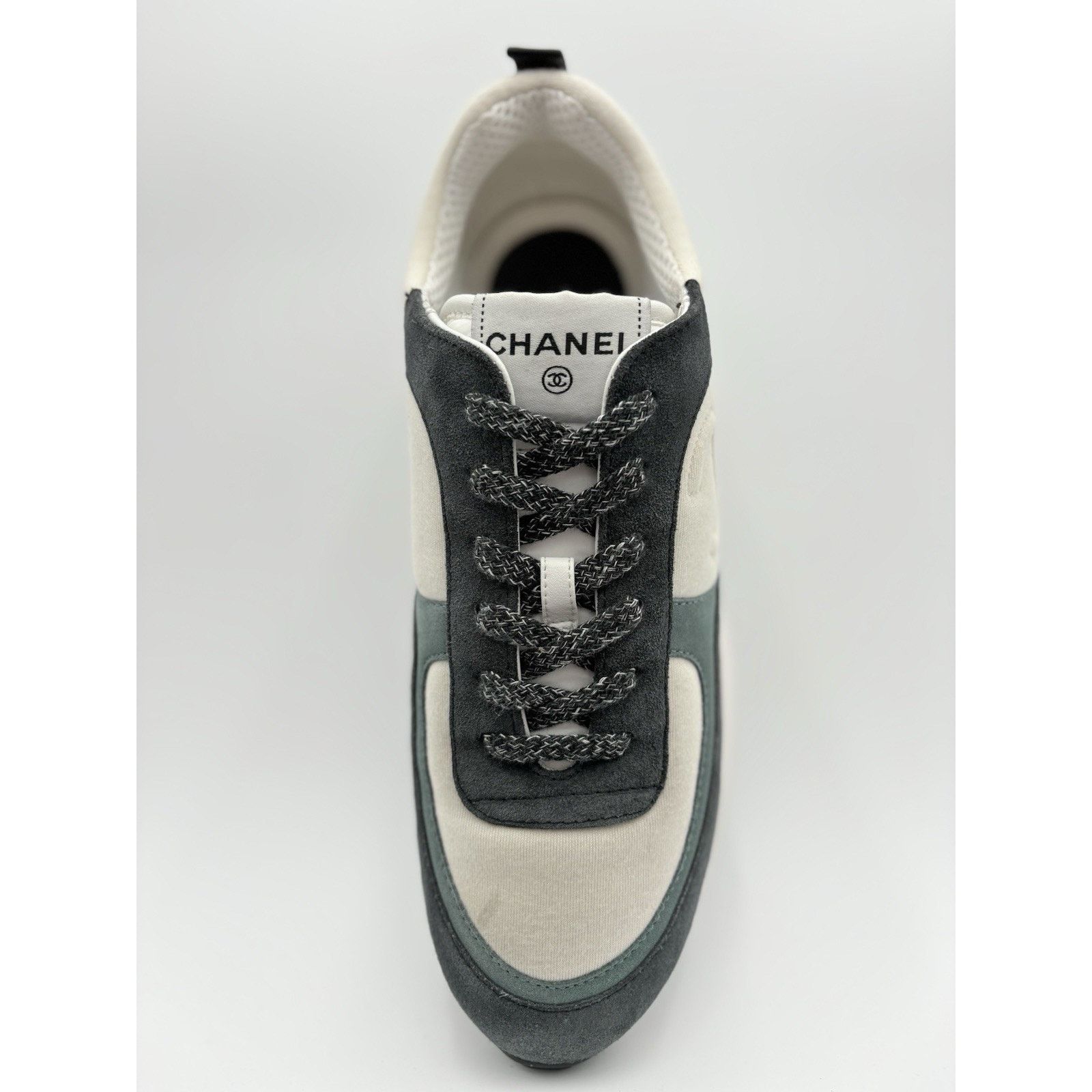 Chanel Chanel Interlocking CC Logo Suede Sneaker ' Green '| WORN 1x Size US 8 / EU 41 - 11 Thumbnail