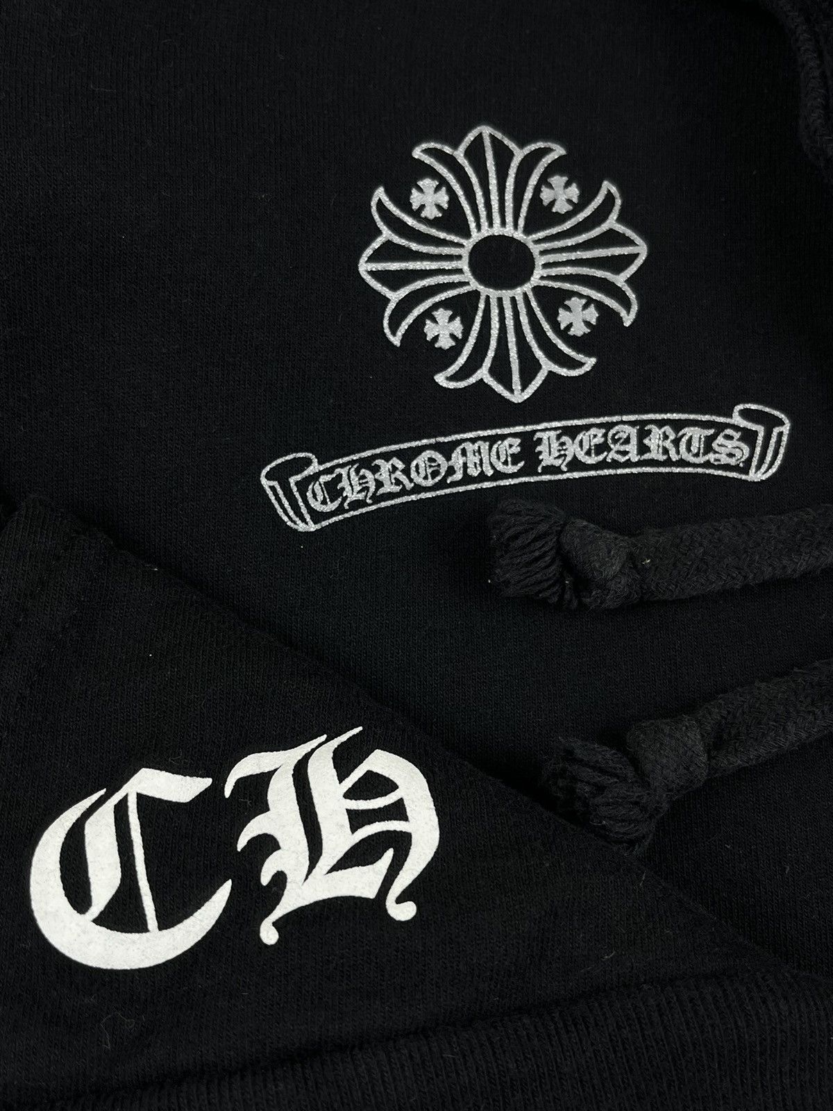 Chrome Hearts Chrome Hearts Silver Cross Logo Zip Up Hoodie Black Size S / US 4 / IT 40 - 4 Thumbnail