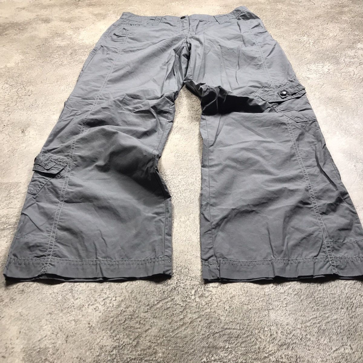 Vintage Vintage 90s Baggy Cargo Pants Distressed Thrashed Grunge 30 Size 30" / US 8 / IT 44 - 1 Thumbnail
