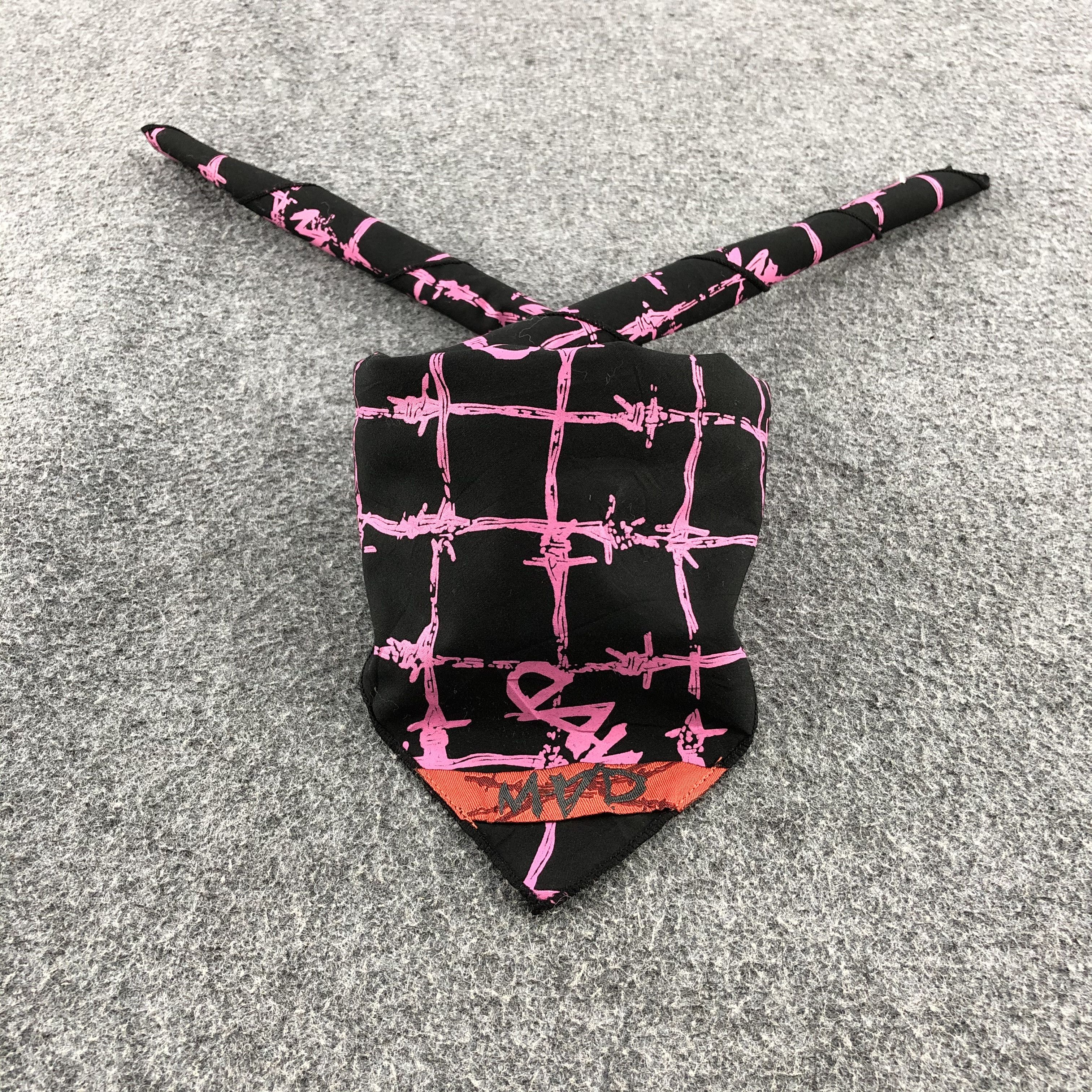 Vintage MAD Handkerchief Neckerchief Bandana H1356 Size ONE SIZE - 1 Thumbnail