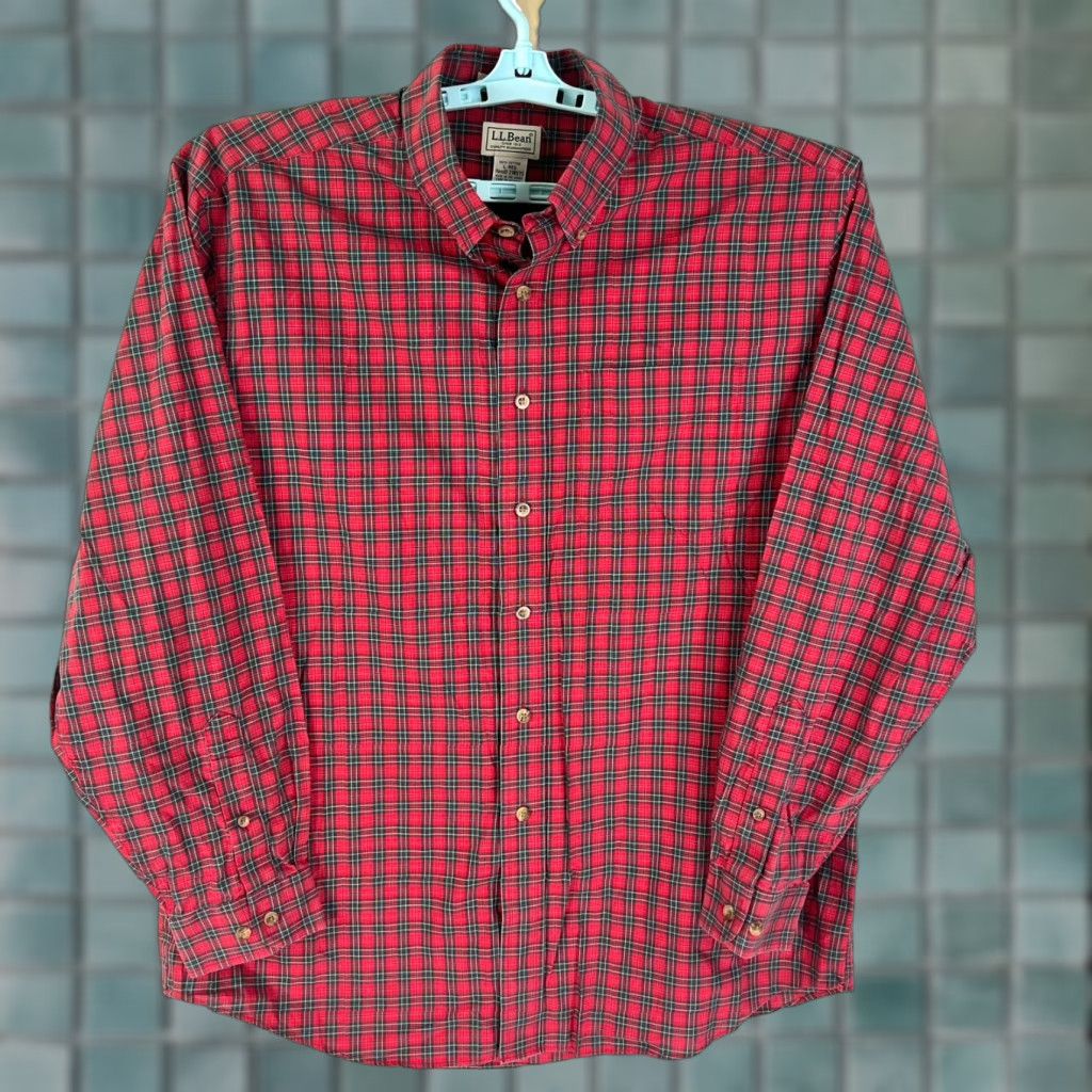 Vintage L.L. Bean Wrinkle Resistant Plaid Button Down Shirt Men's Size L Red Long Sleeve Size US L / EU 52-54 / 3 - 1 Thumbnail