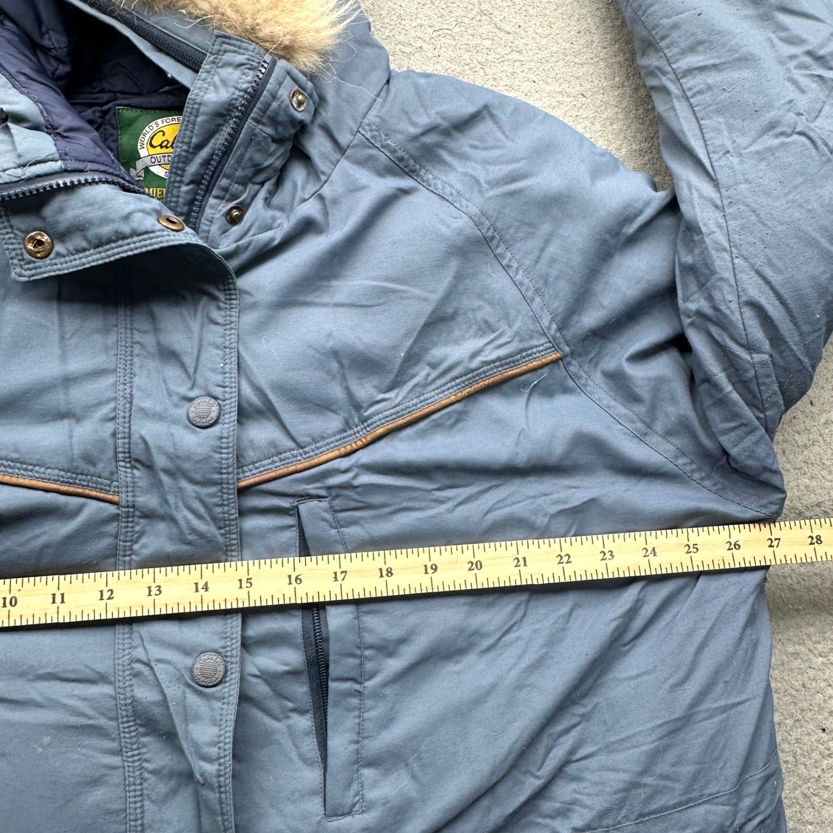 Vintage VINTAGE Cabela's Premier Northern Goose Down Parka Jacket Mens 2XL Blue Fur Trim Hooded Zip Mid-Length Down Puffer Size US XXL / EU 58 / 5 - 3 Thumbnail